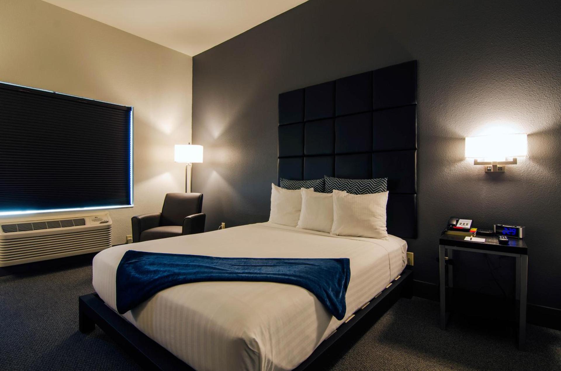 Wood River Inn & Suite photo 48