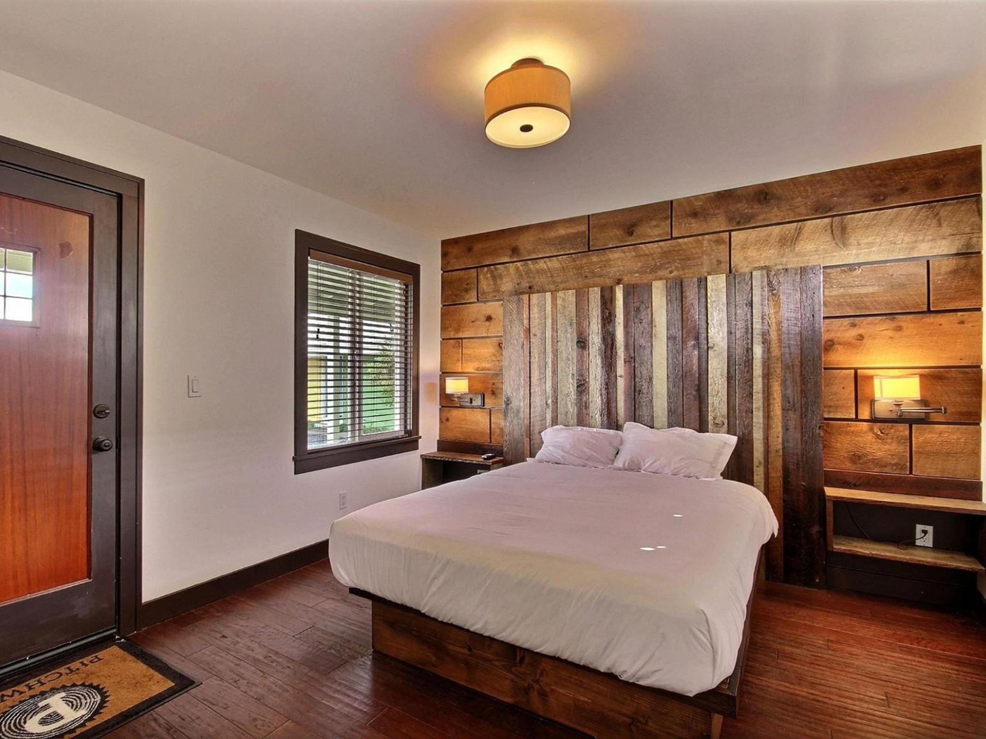 Pitchwood Inn photo 13