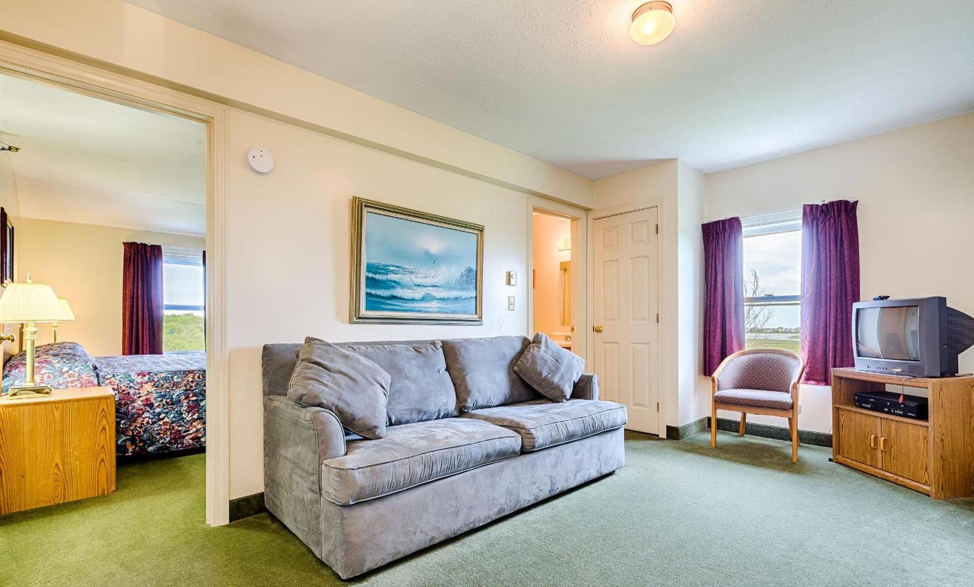 Misty Harbor Resort photo 13