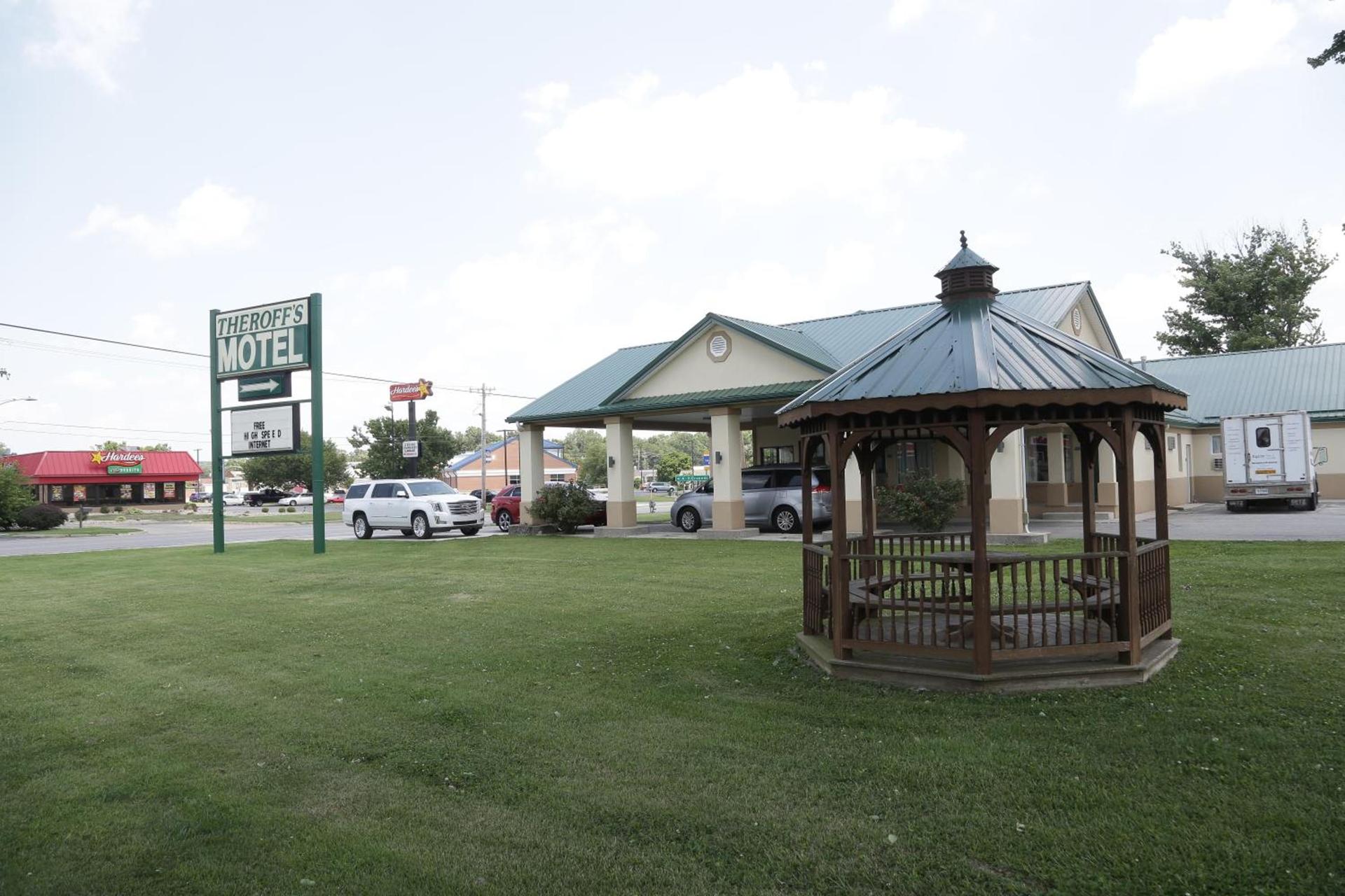 Theroff's Motel photo 1