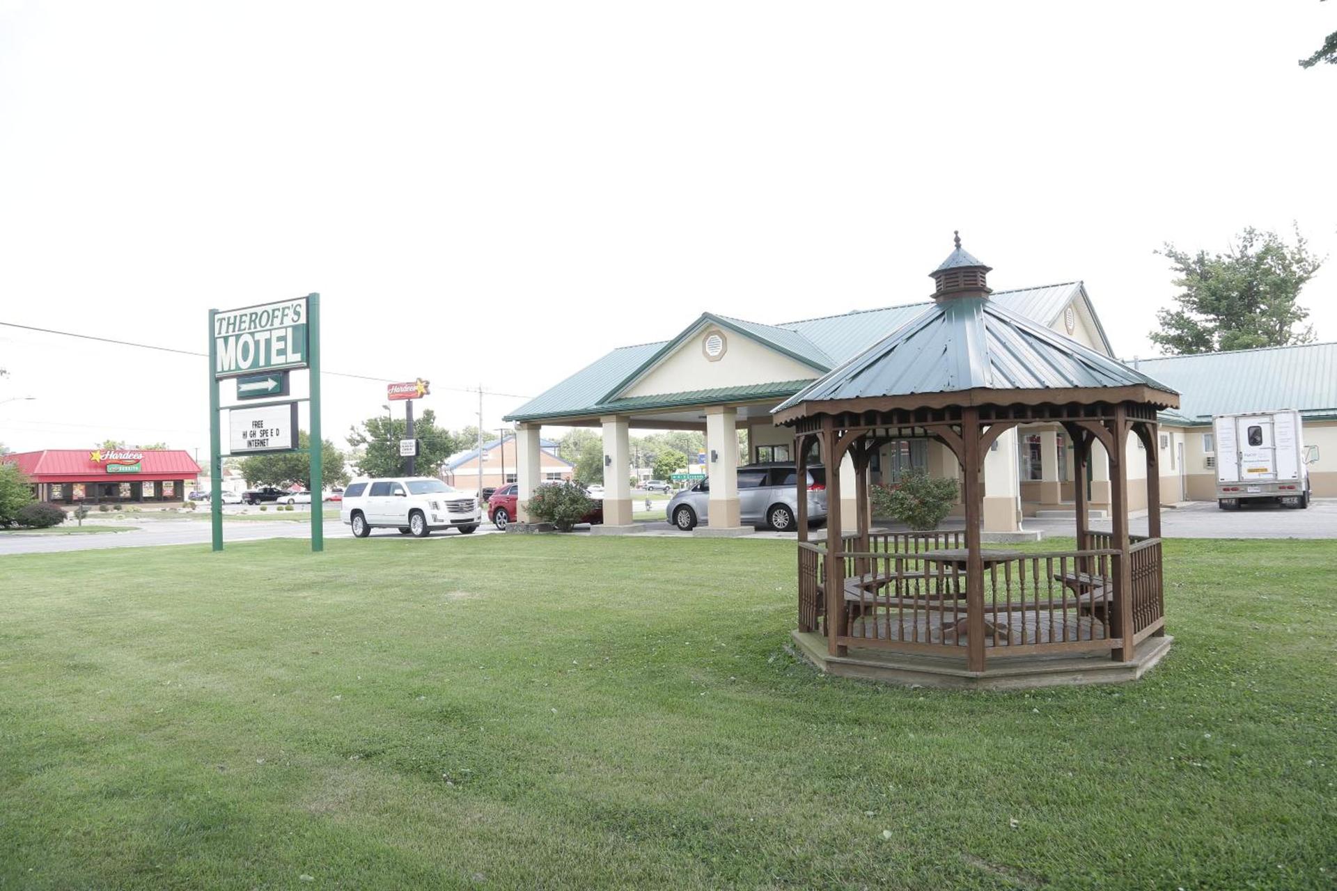 Theroff's Motel photo 3