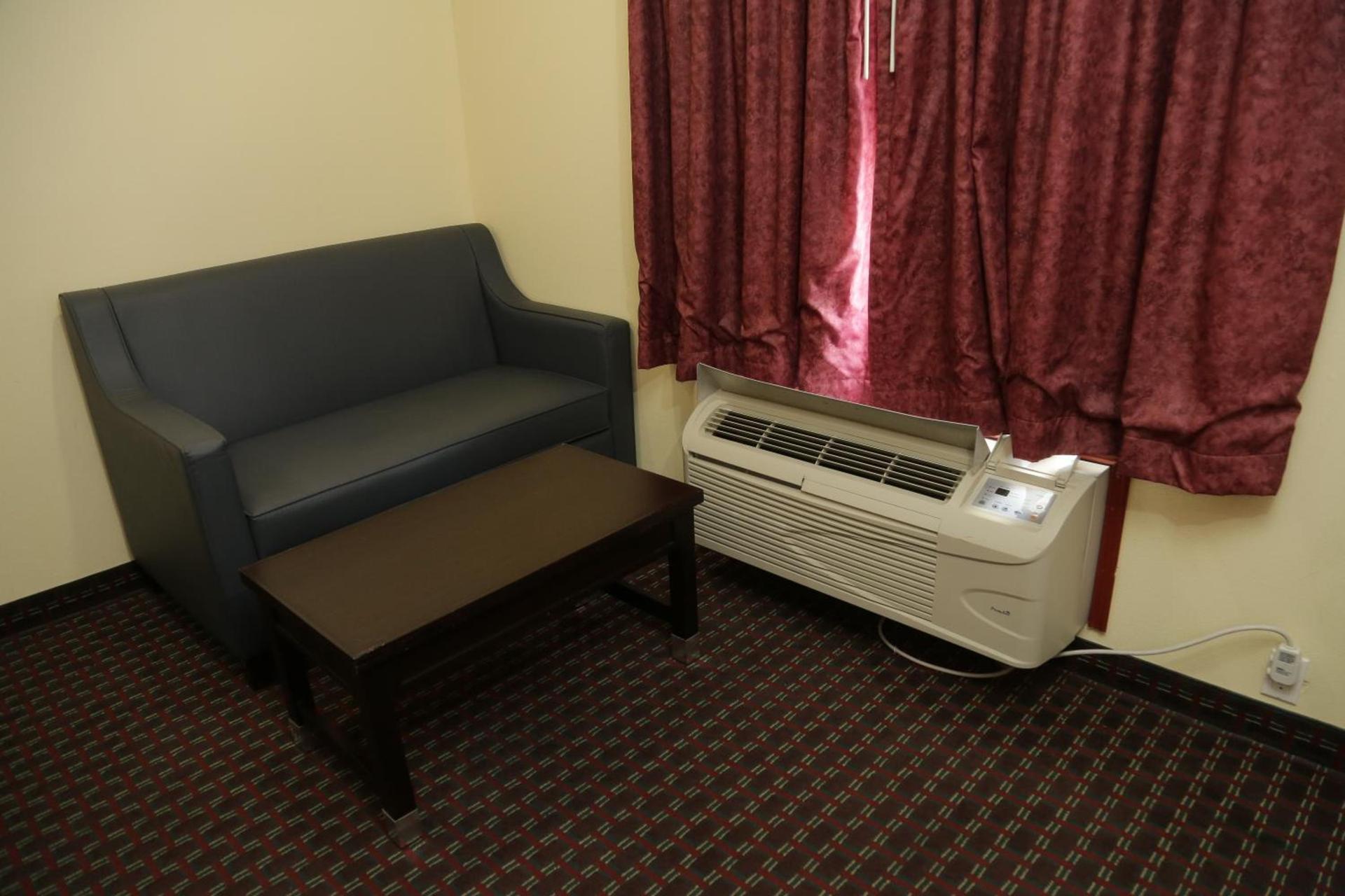 Theroff's Motel photo 19