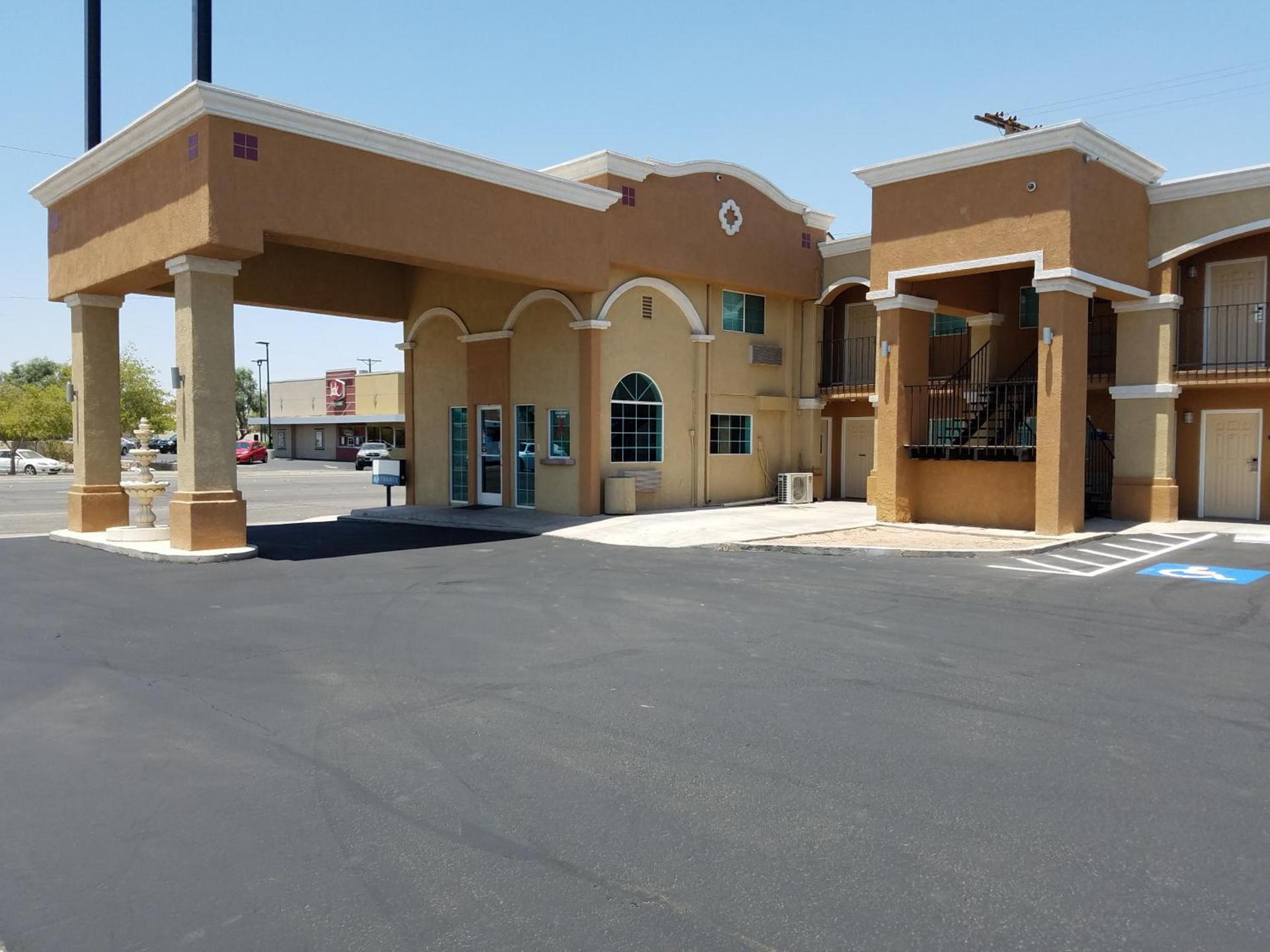 Days Inn by Wyndham El Centro photo 8