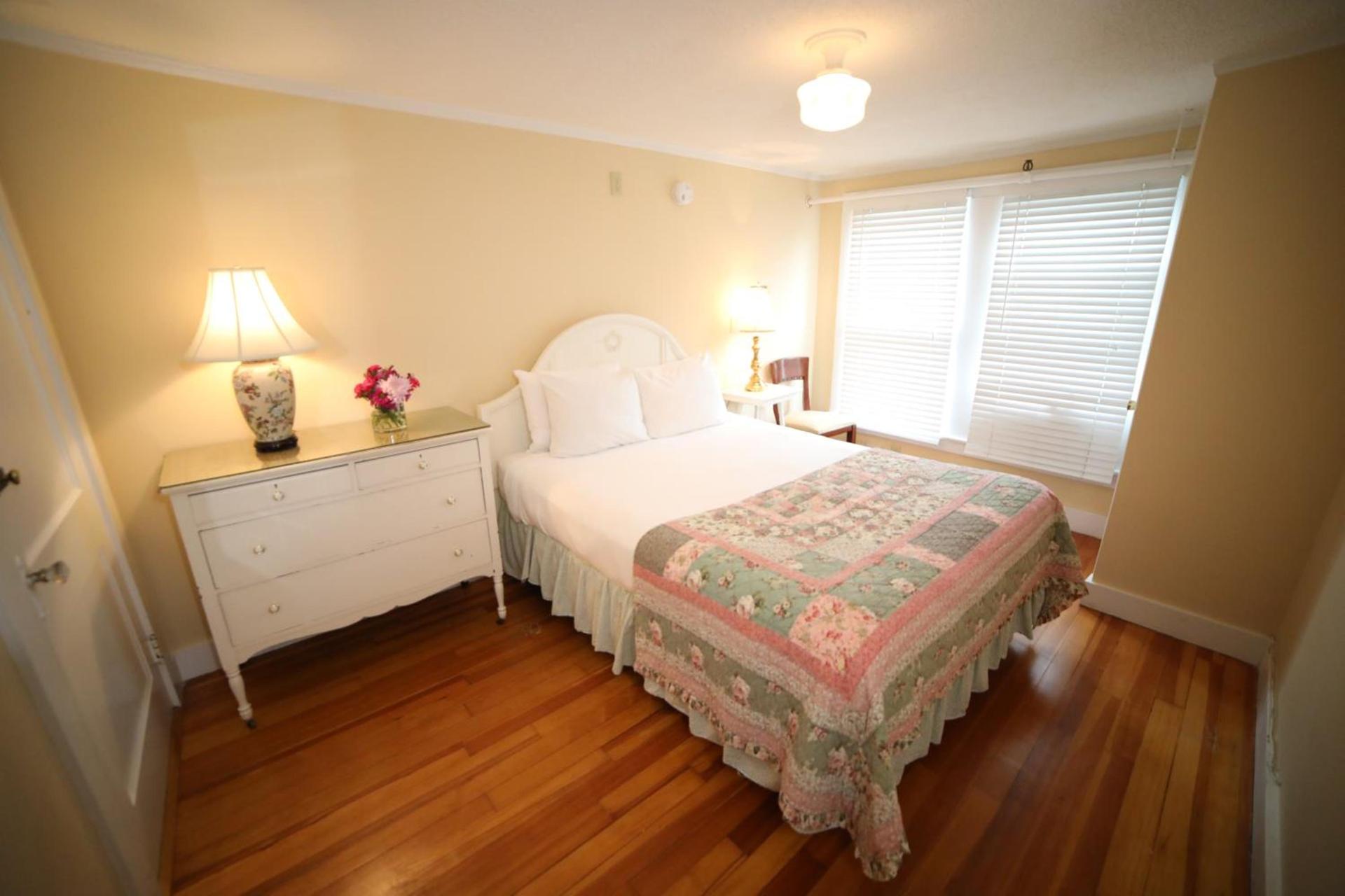 The Kennebunk Inn photo 13