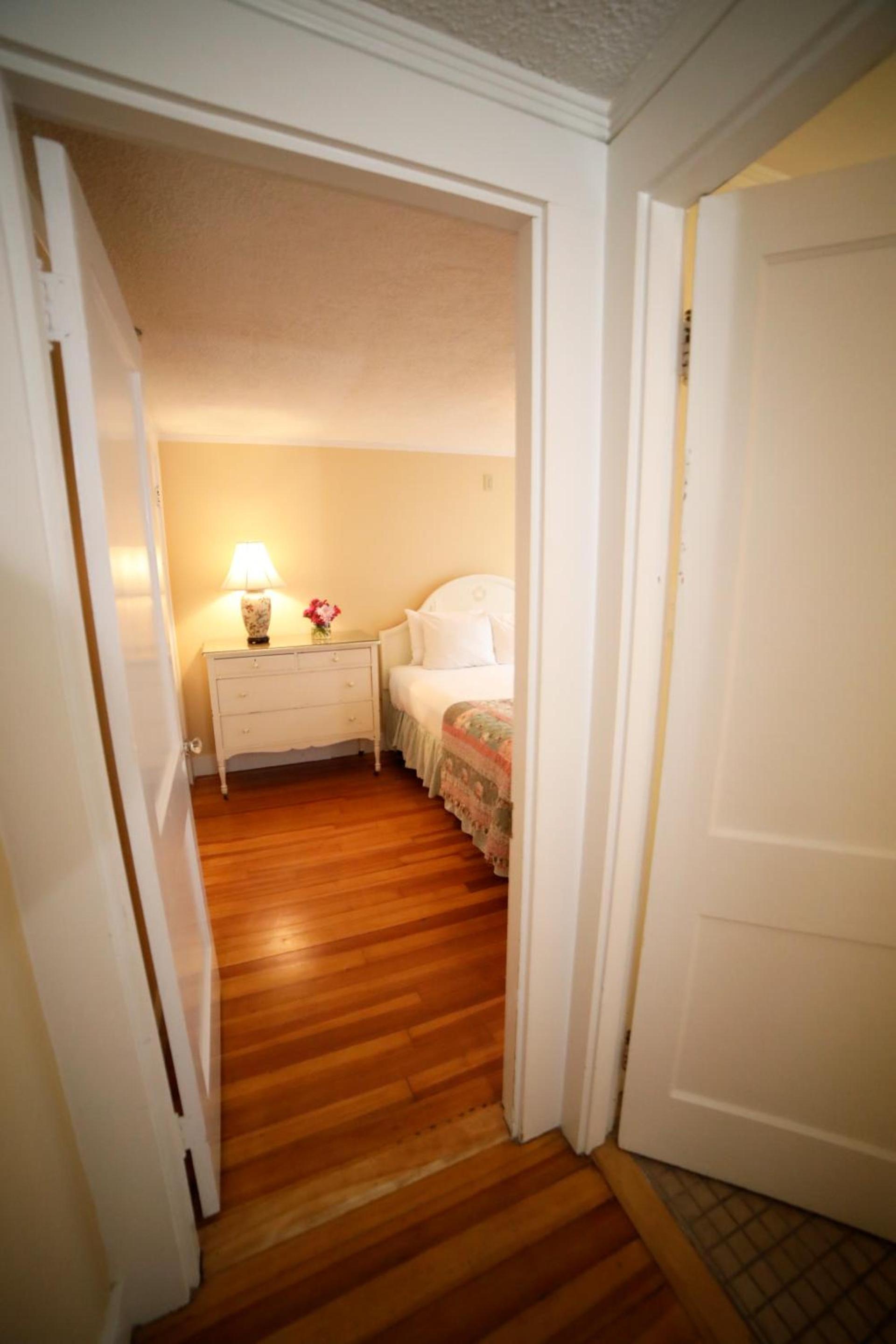 The Kennebunk Inn photo 11
