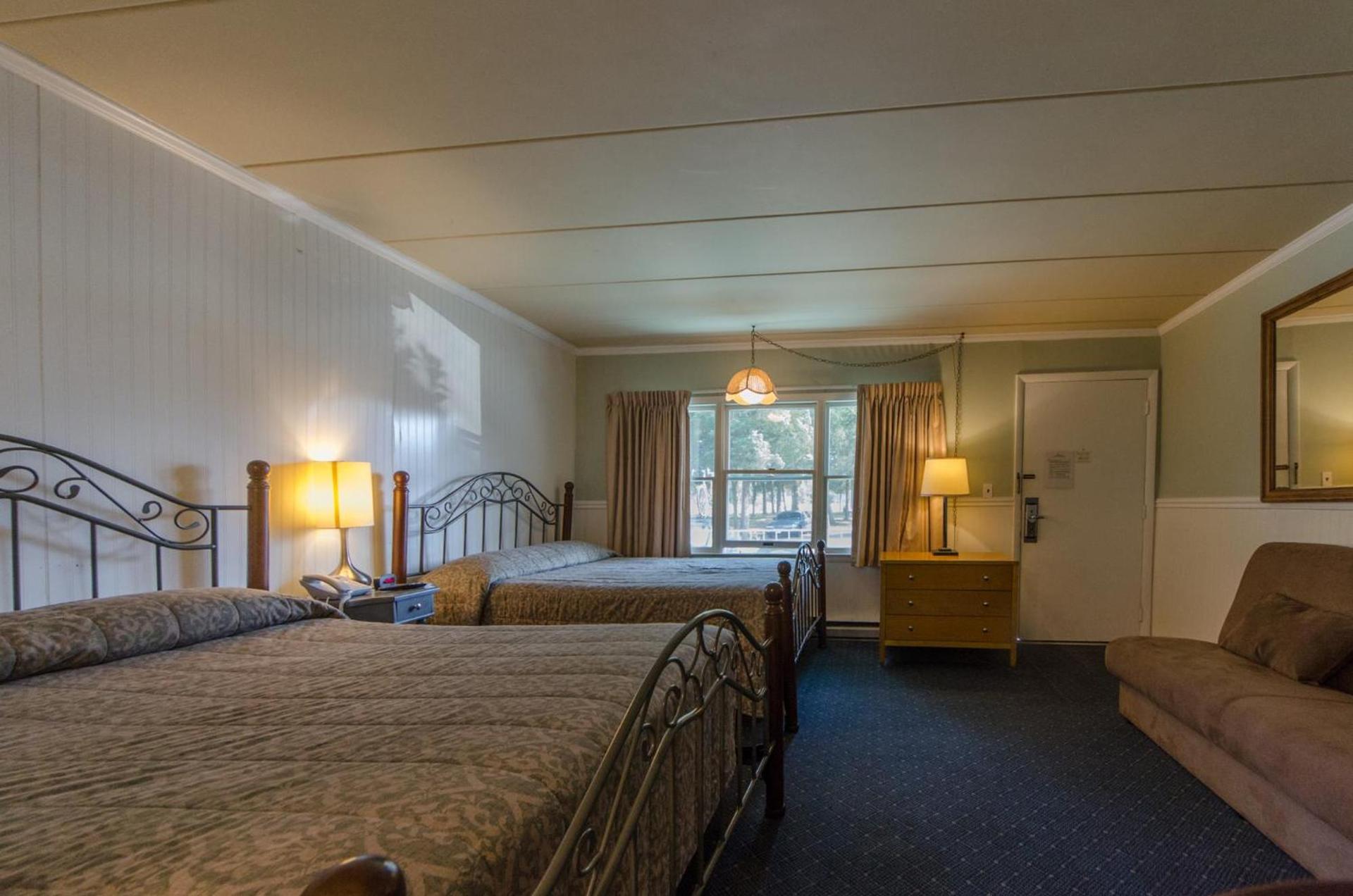 Hyland Motor Inn photo 49