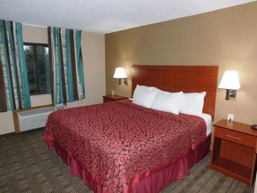 Days Inn by Wyndham Mankato photo 20