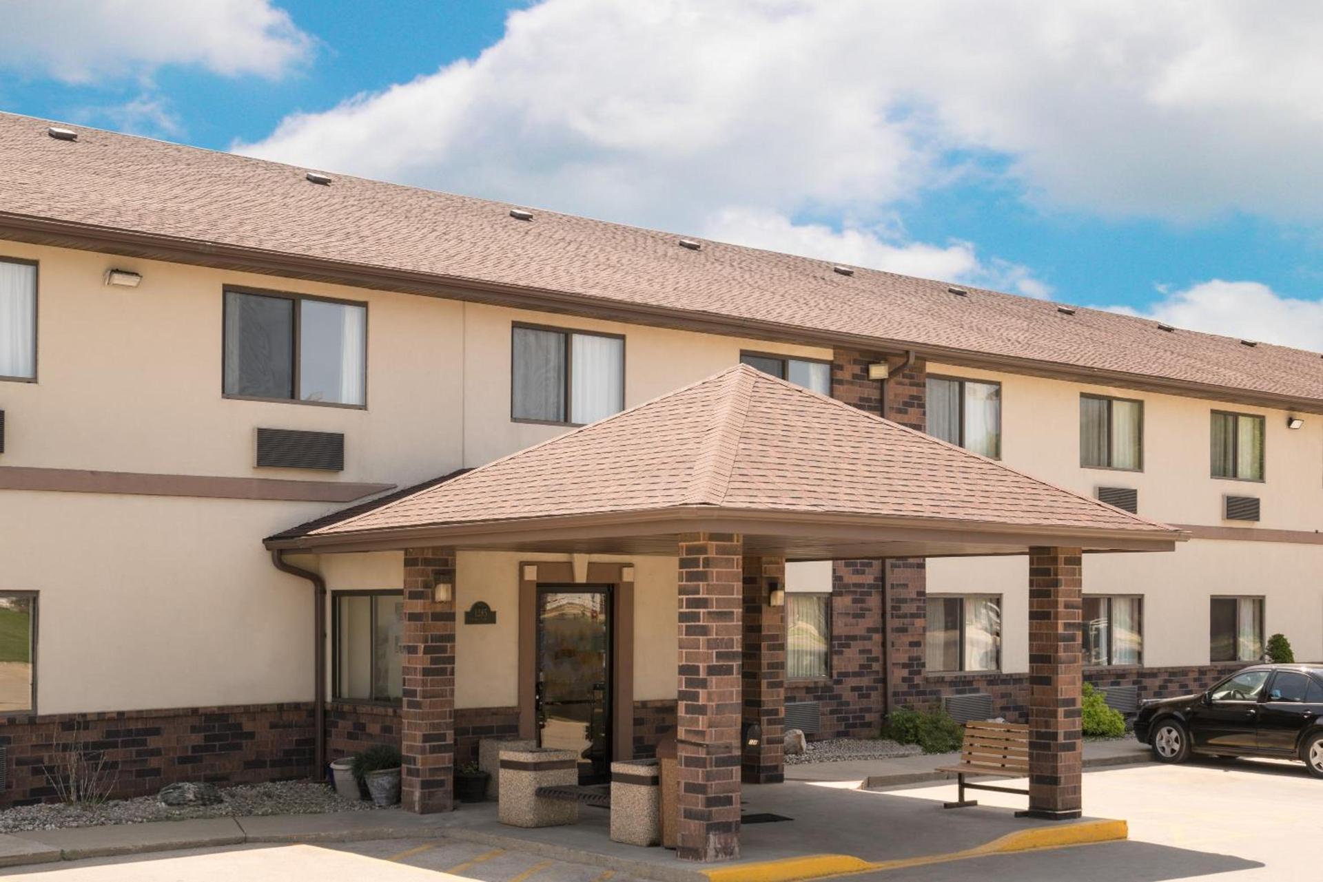 Days Inn by Wyndham Mankato photo 28
