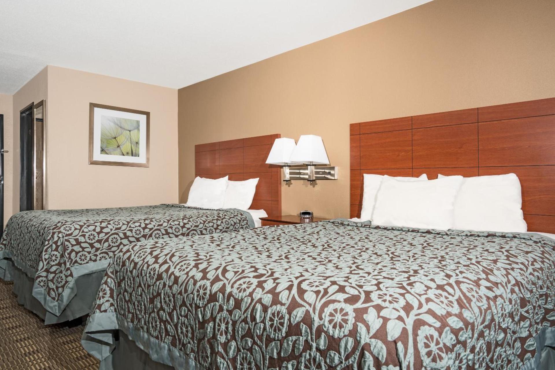 Days Inn by Wyndham Mankato photo 19