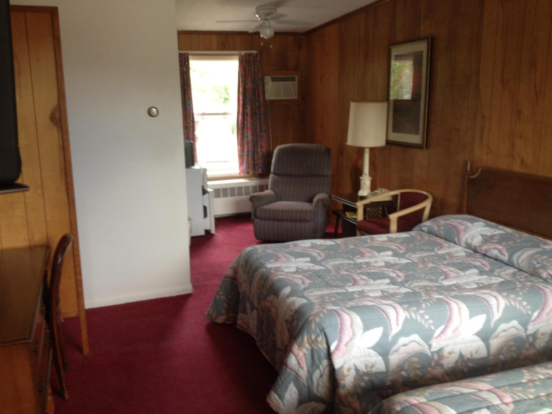 Northern Peaks Motor Inn photo 87
