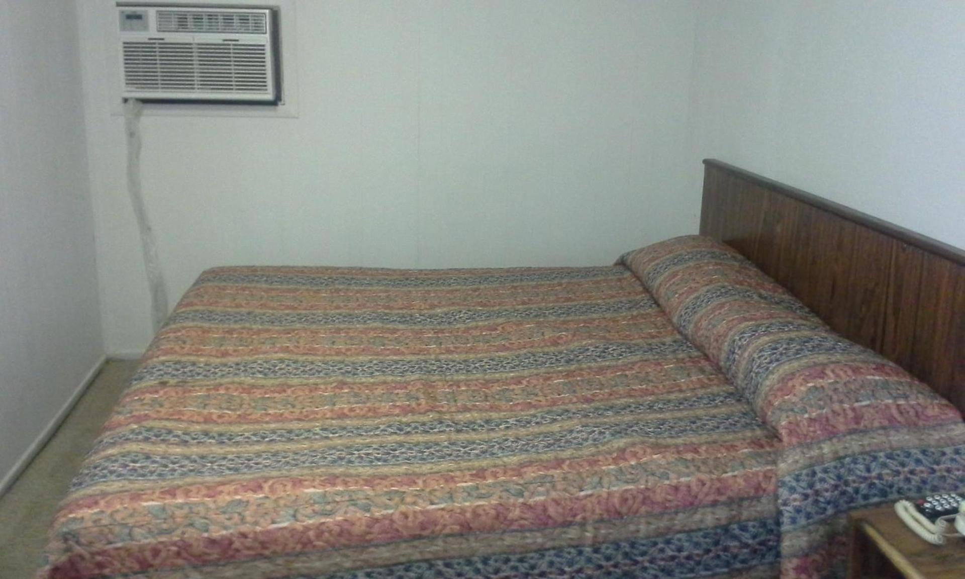 Relax Inn Ranger photo 15