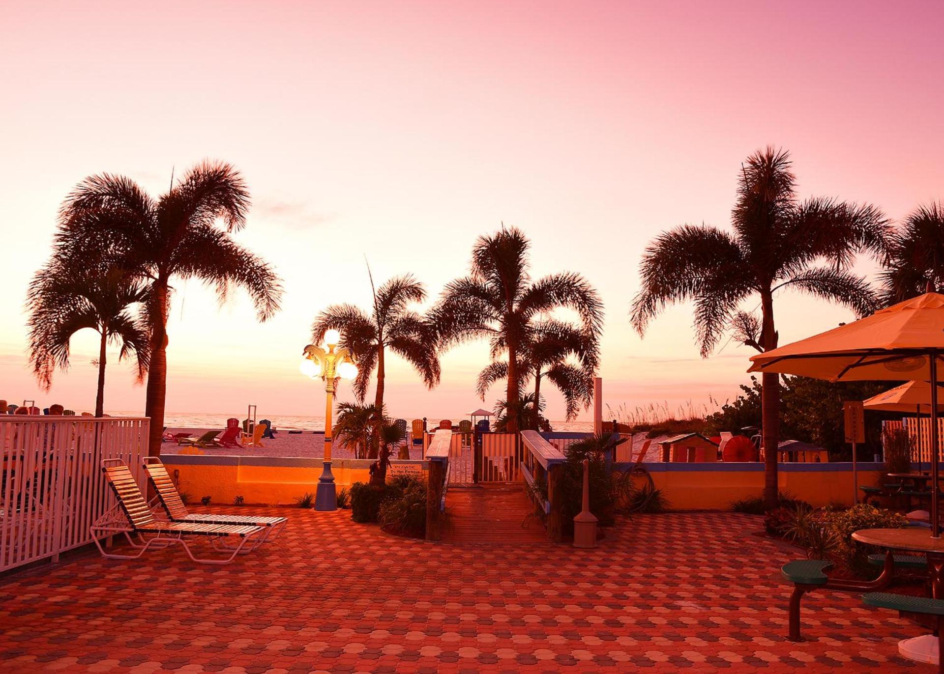Plaza Beach Hotel - Beachfront Resort photo 39