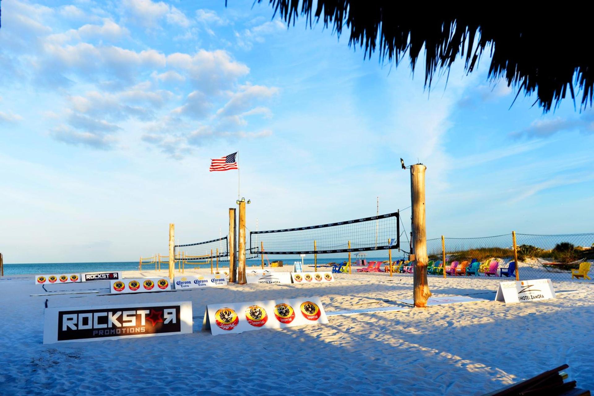 Plaza Beach Hotel - Beachfront Resort photo 40