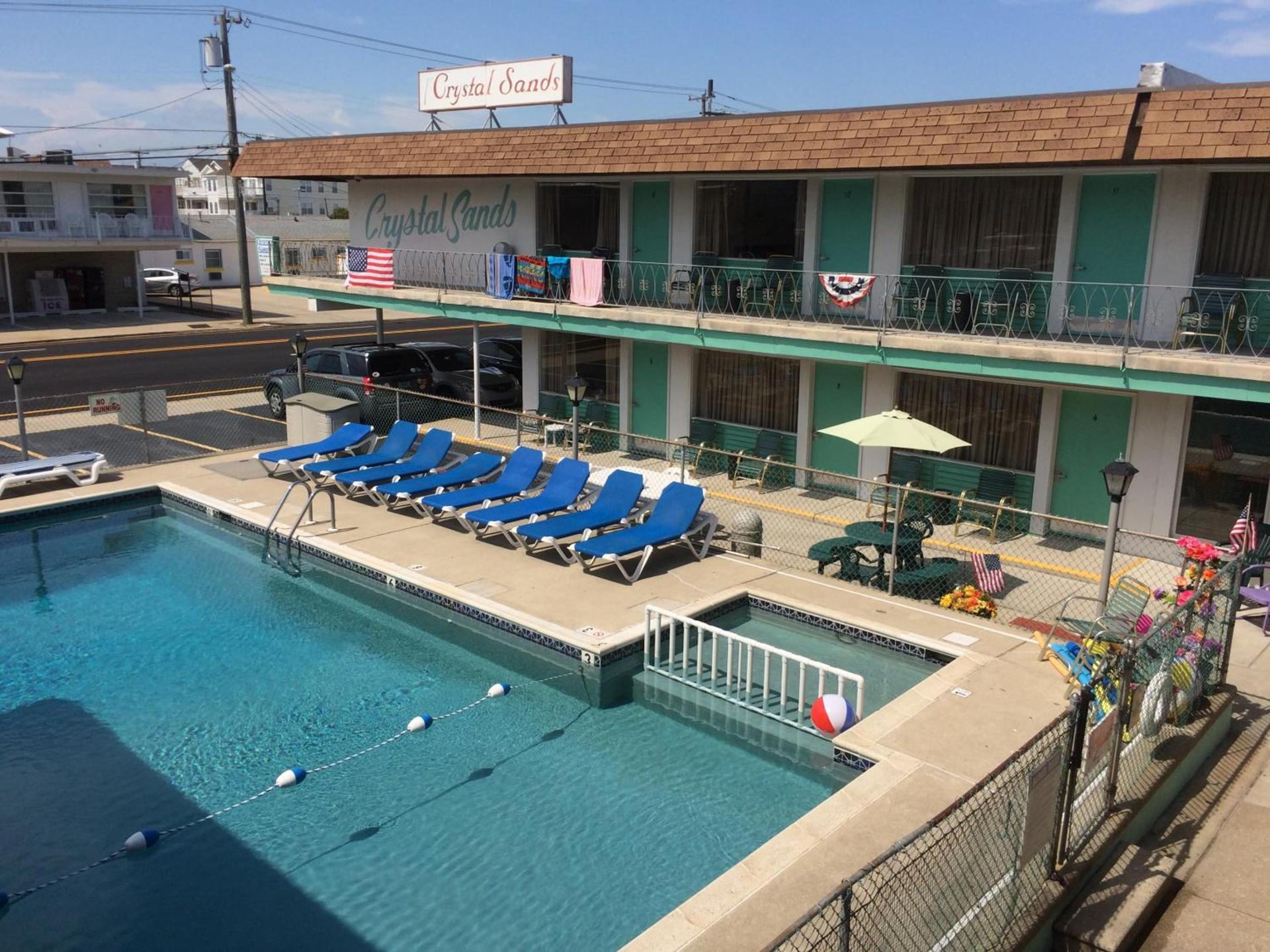 Crystal Sands Motel photo 2