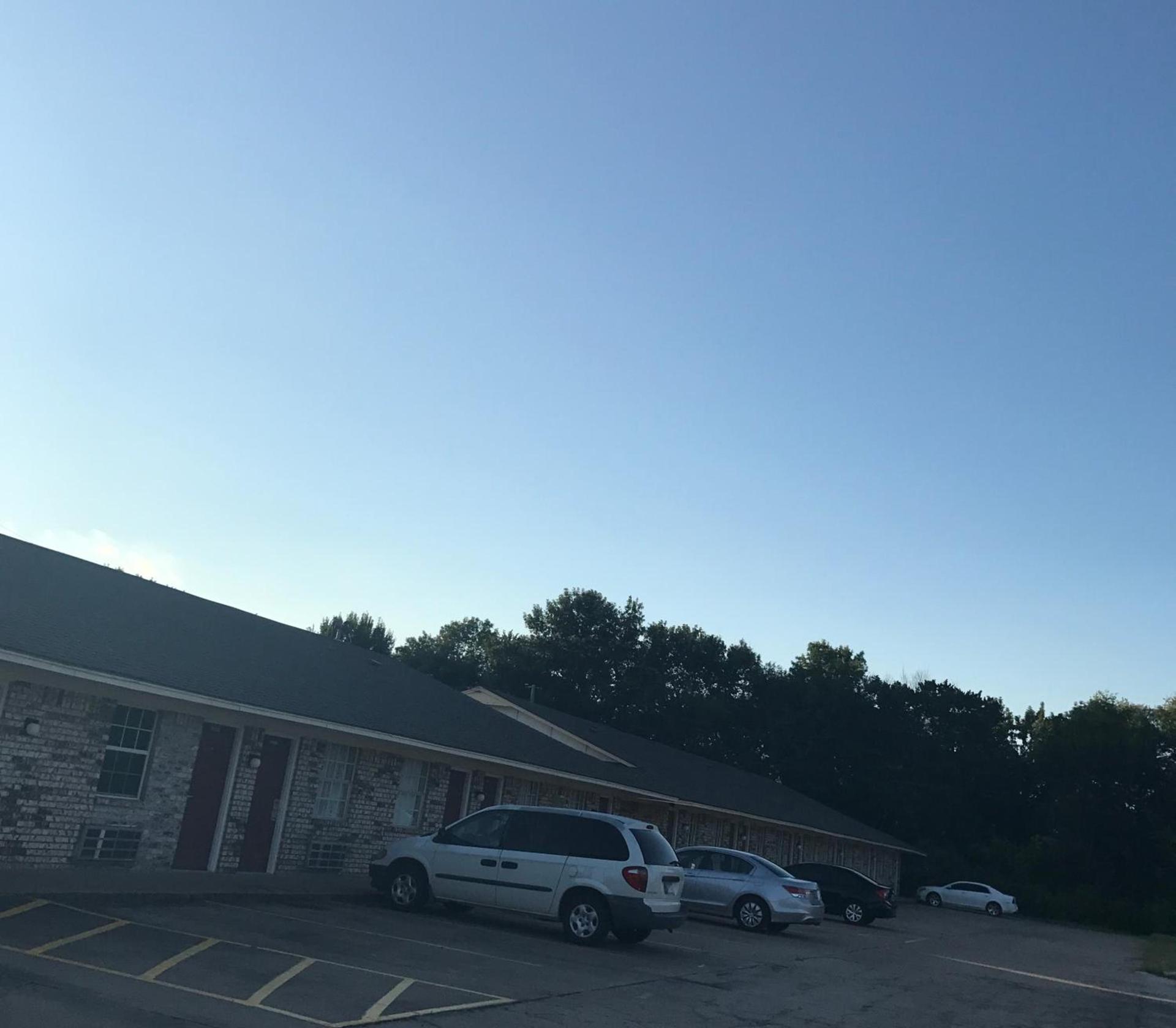 Relax Inn Henryetta photo 6