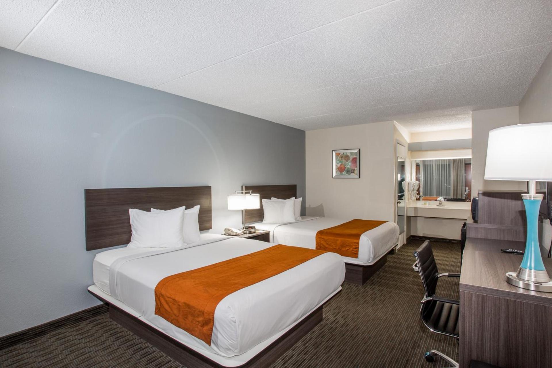 Days Inn & Suites by Wyndham Orlando Airport photo 15