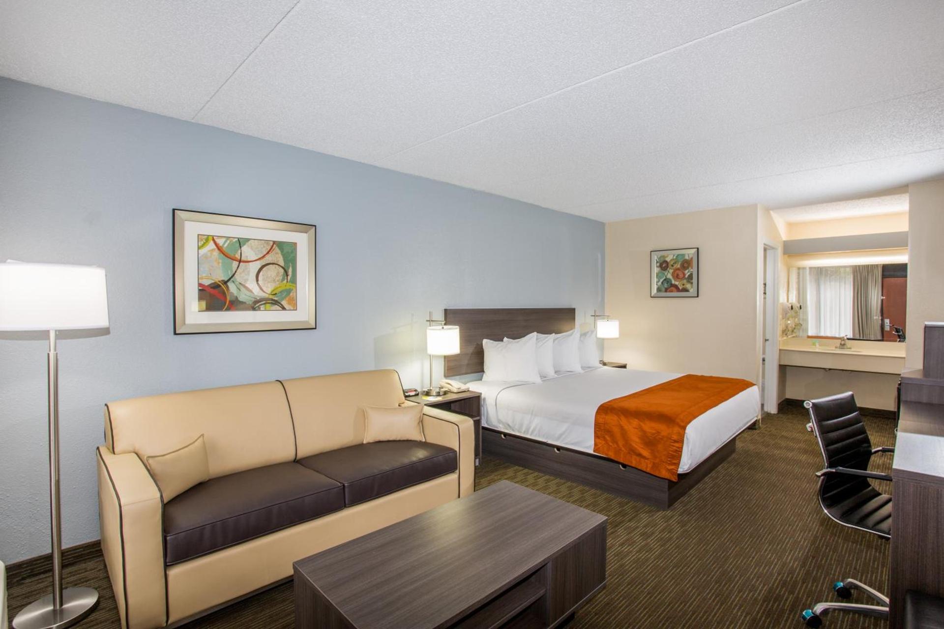 Days Inn & Suites by Wyndham Orlando Airport photo 19