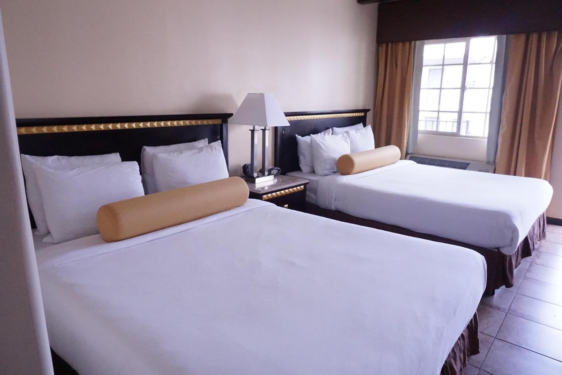 Tuscan Garden Inn photo 9
