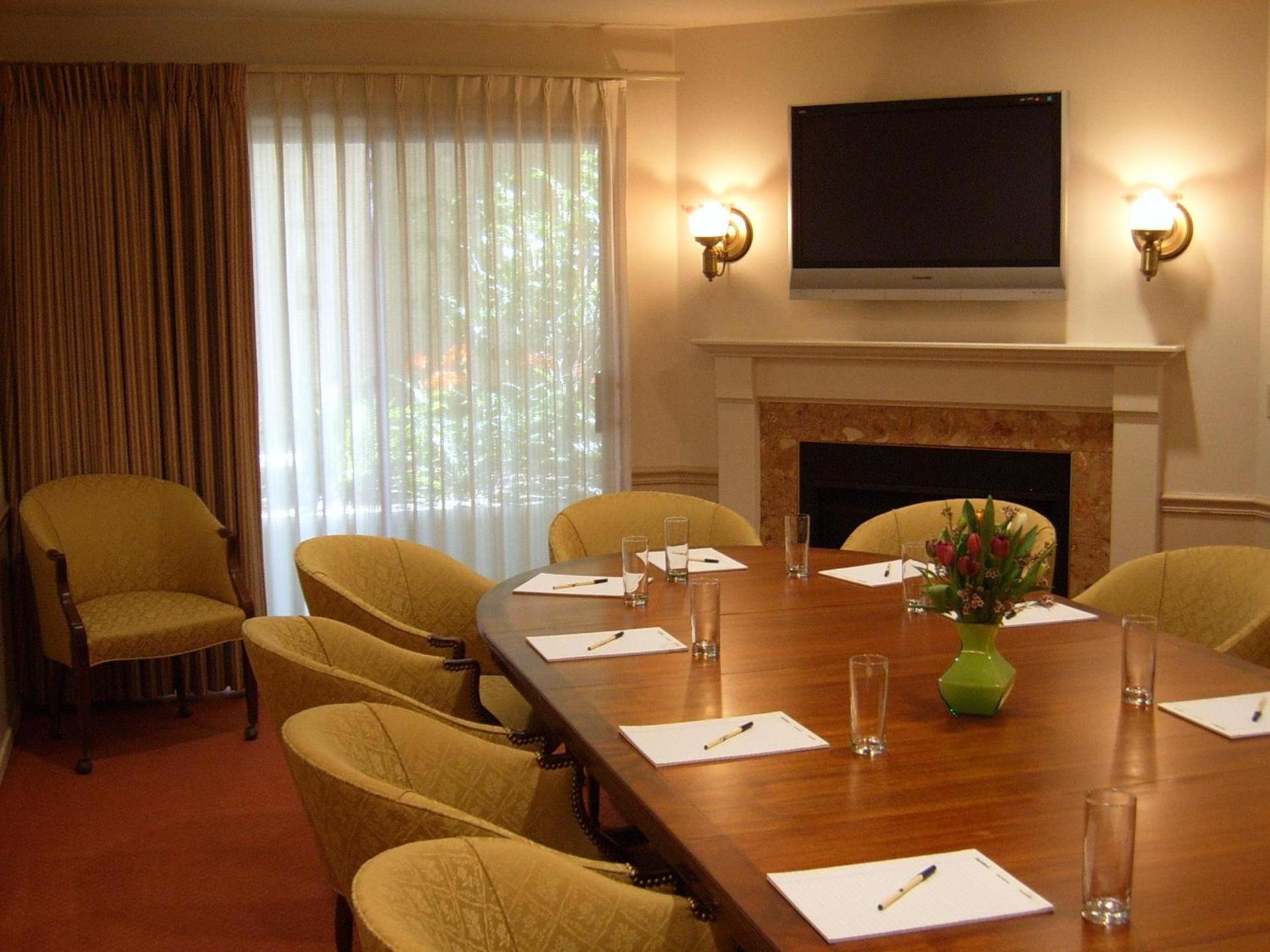 Victorian Inn photo 18