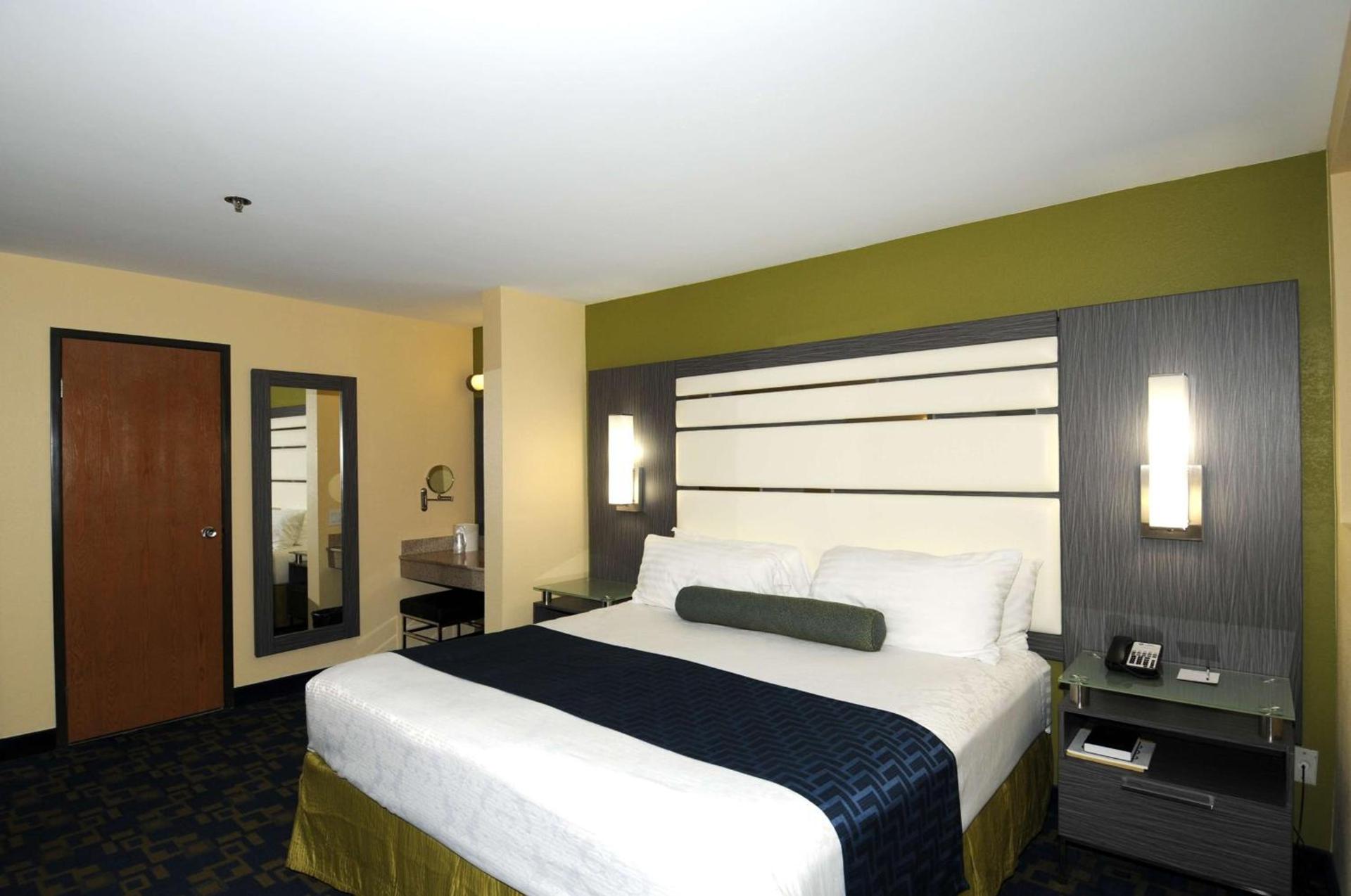 Best Western Antelope Inn & Suites photo 11