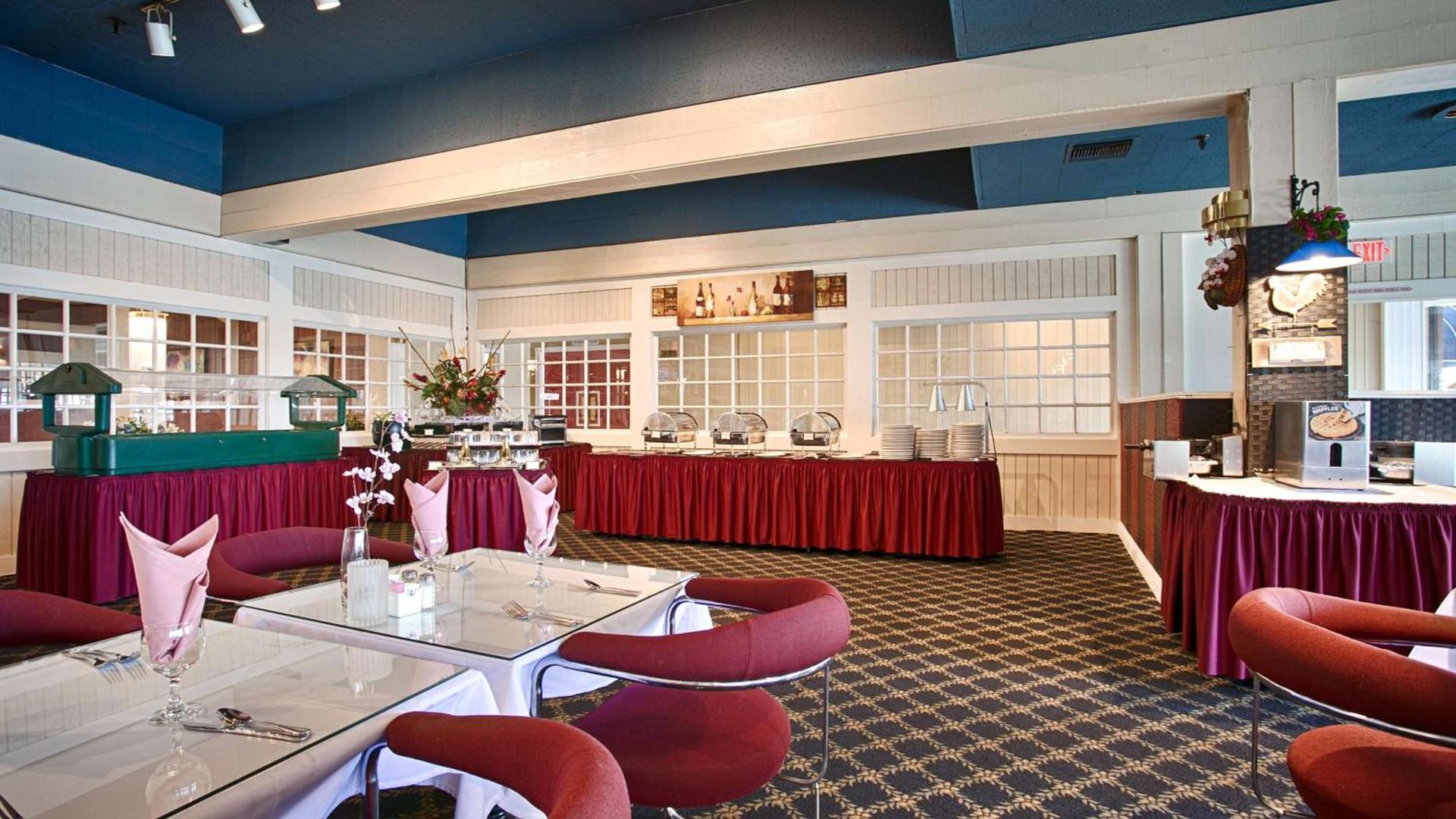 Golden Sails Hotel photo 13