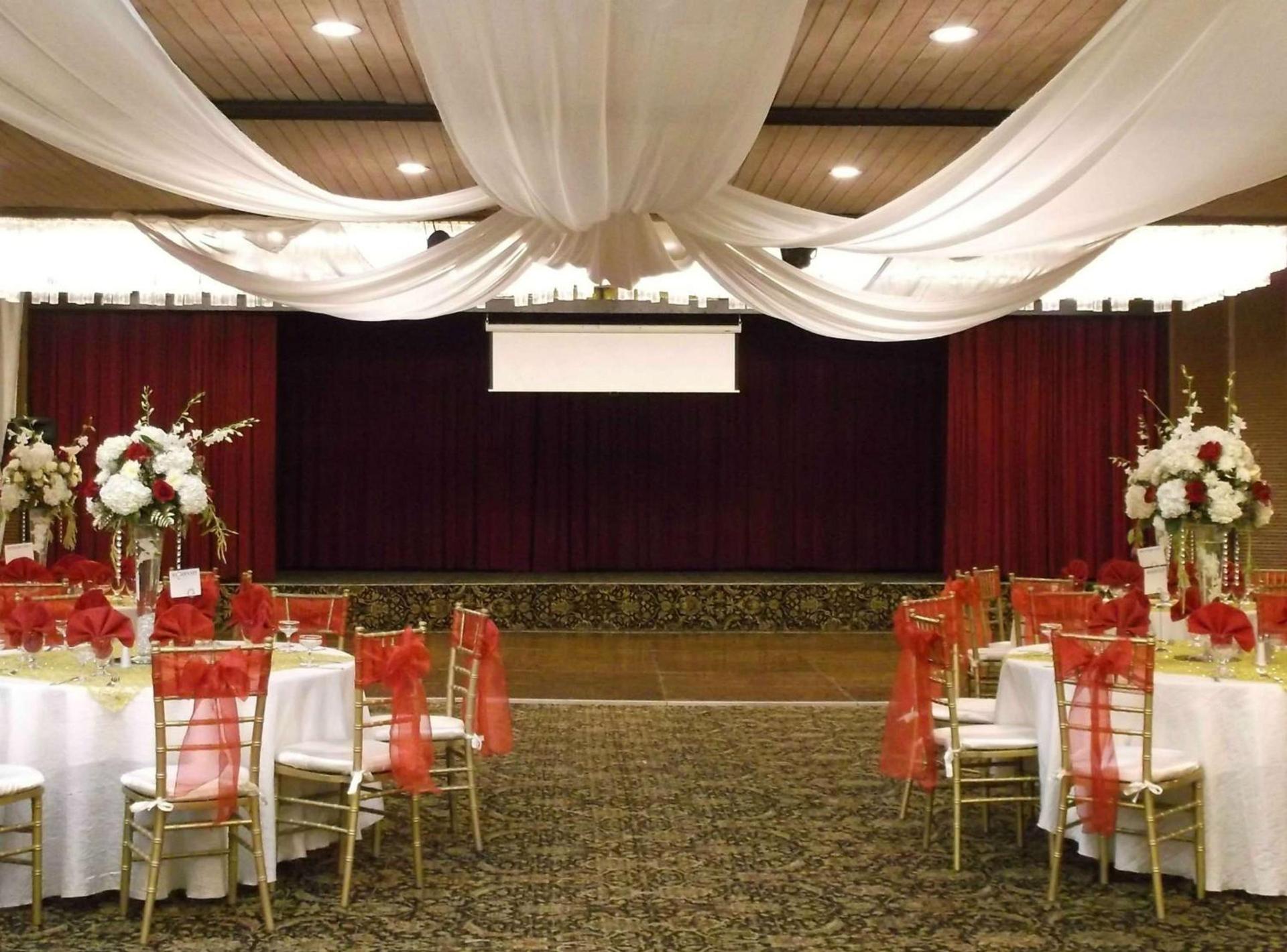 Golden Sails Hotel photo 38