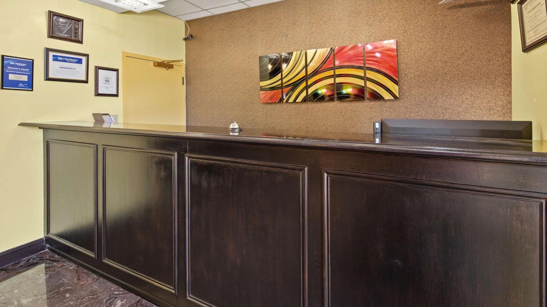 Best Western Executive Inn photo 11