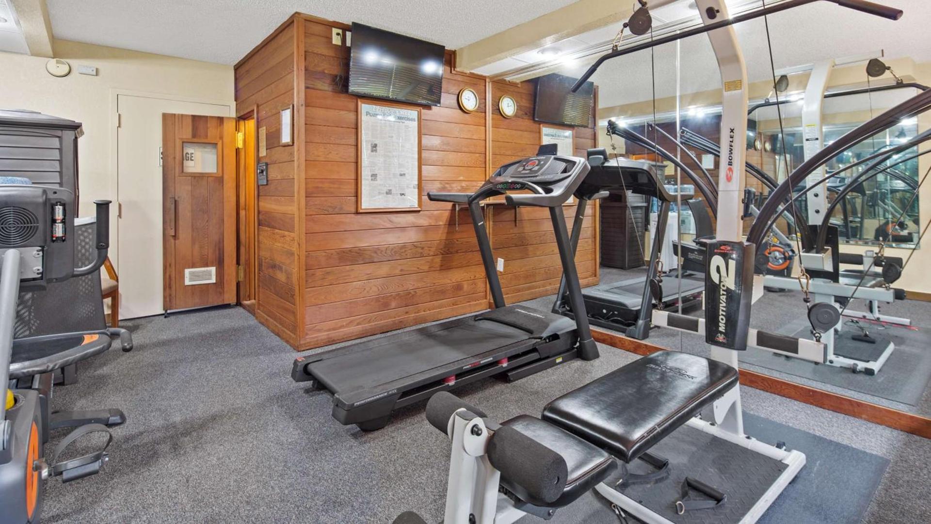 Best Western Executive Inn photo 7