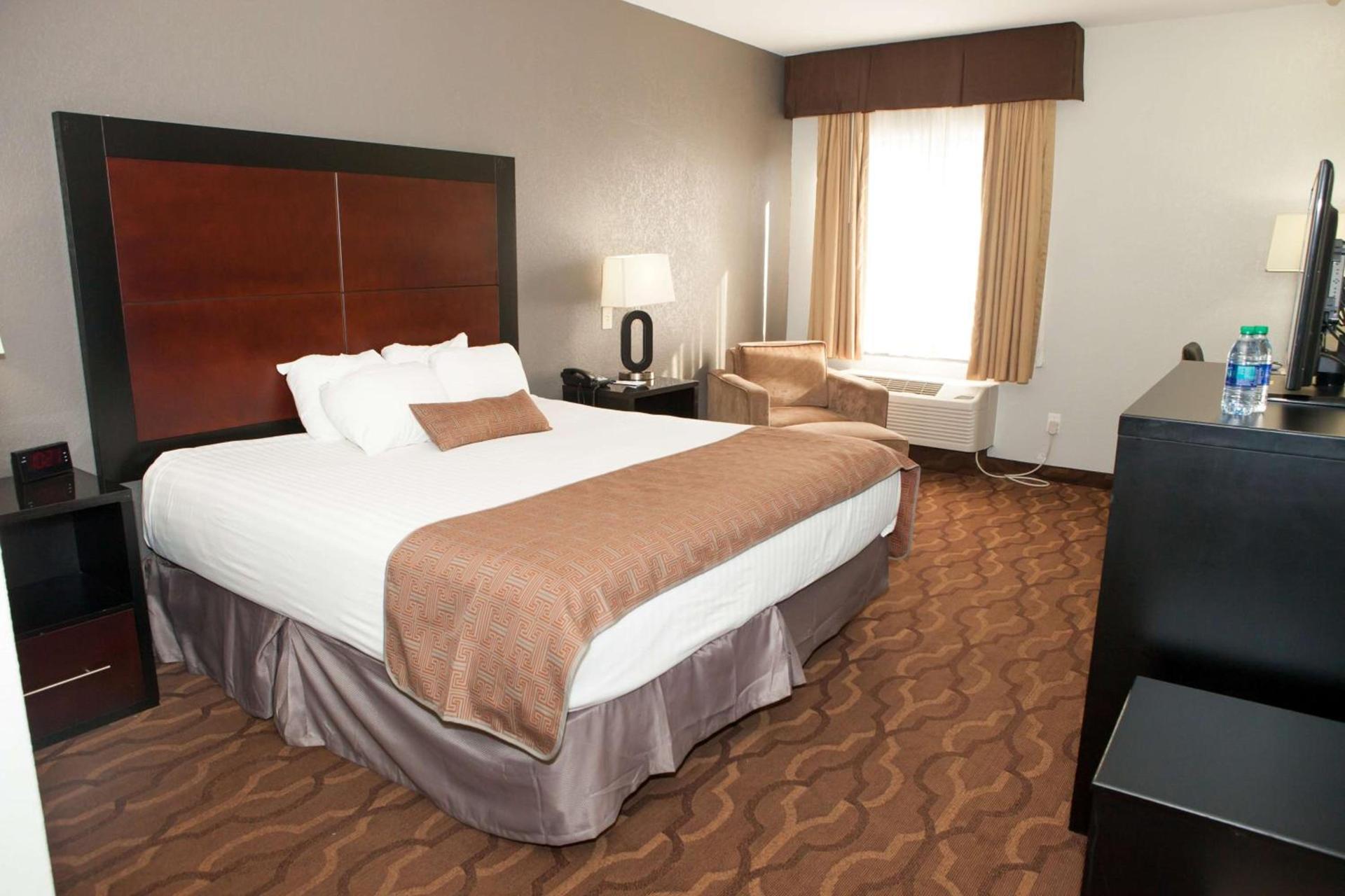 Best Western Commerce Inn photo 15