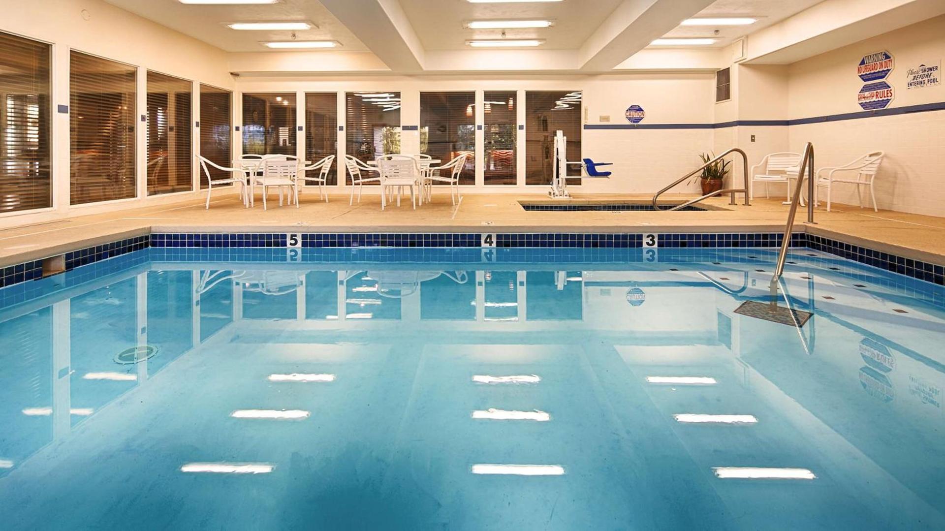 Best Western Plus Prairie Inn photo 17