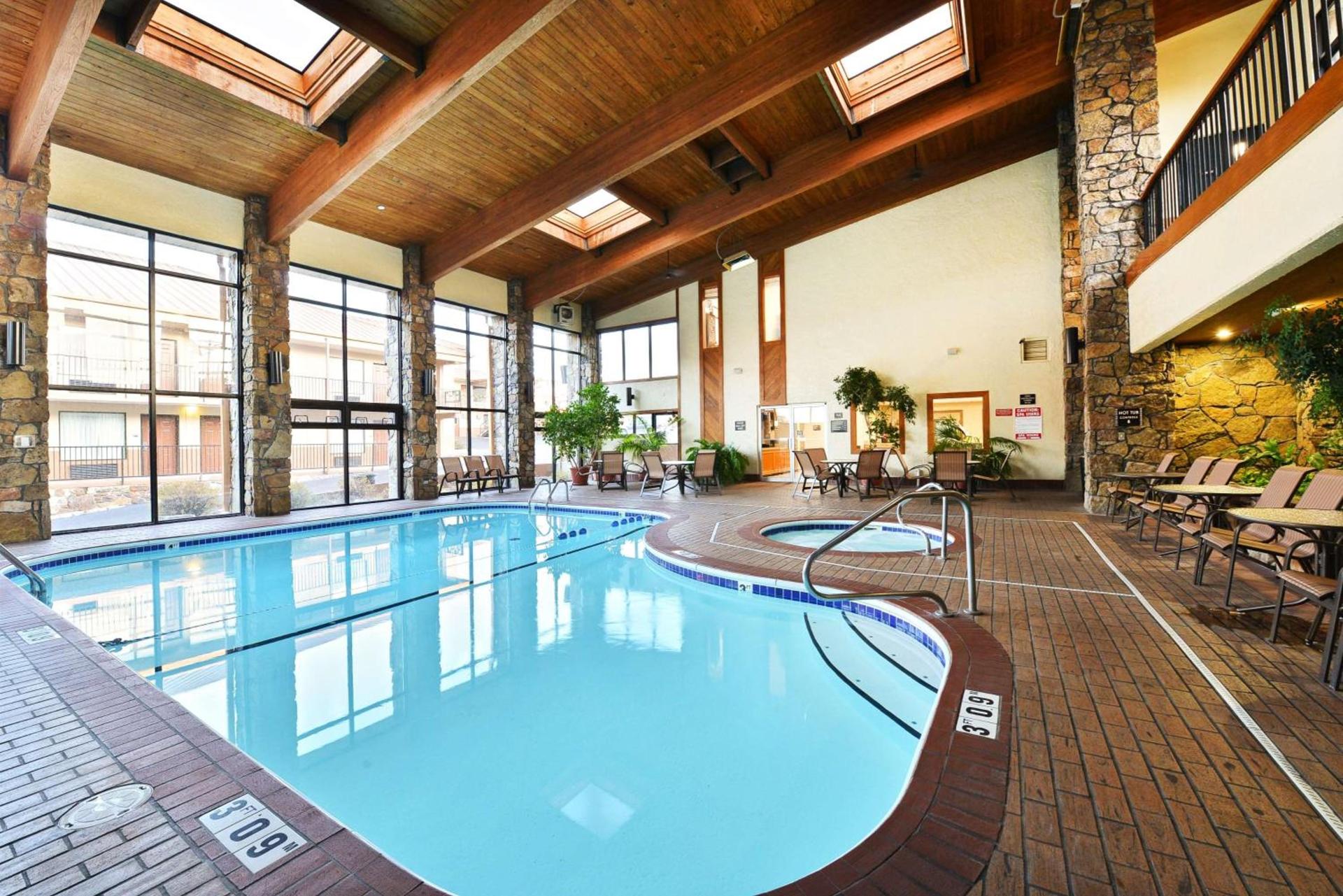 Best Western Center Pointe Inn photo 47