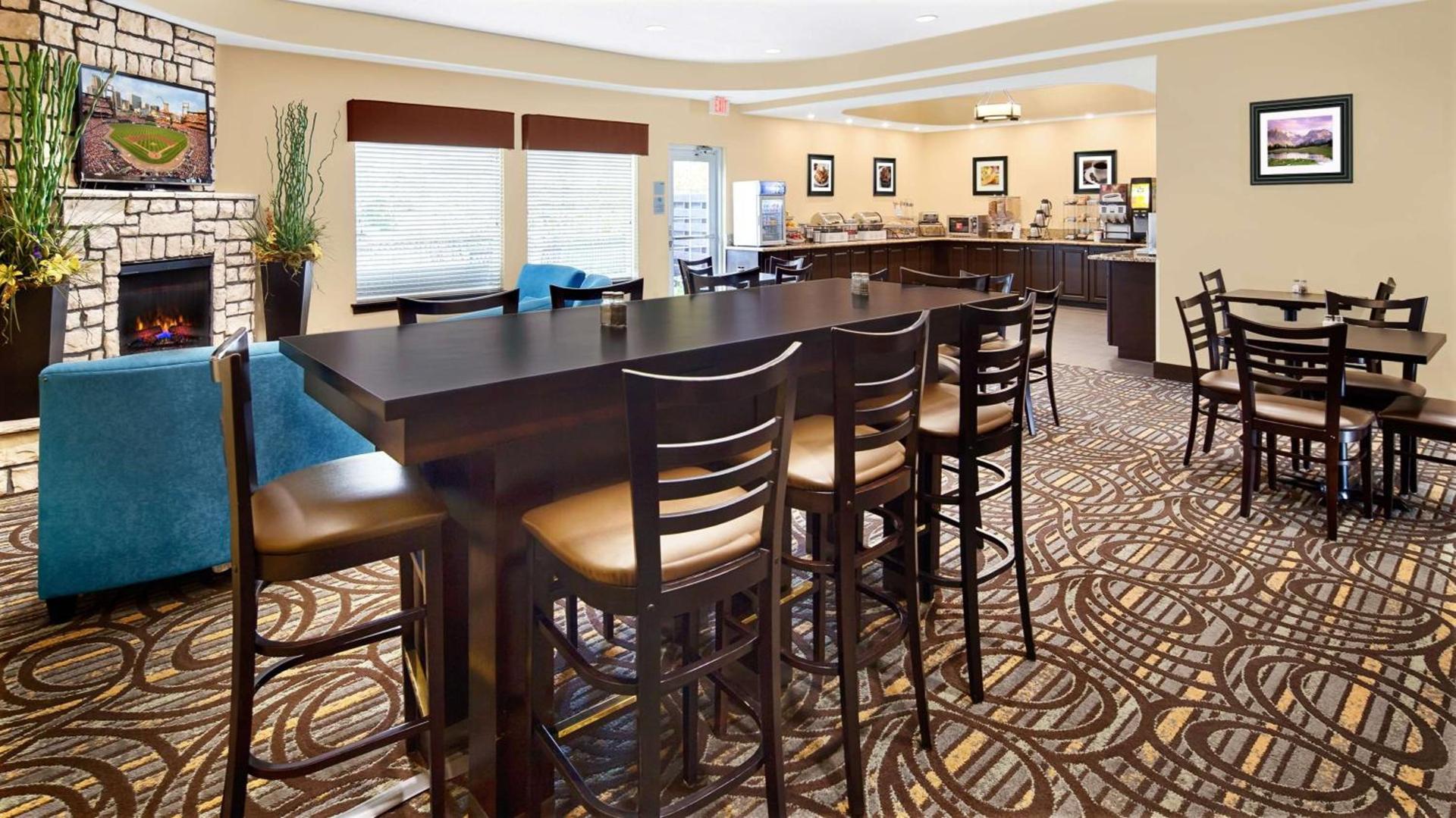Best Western Plus Washington Hotel photo 13