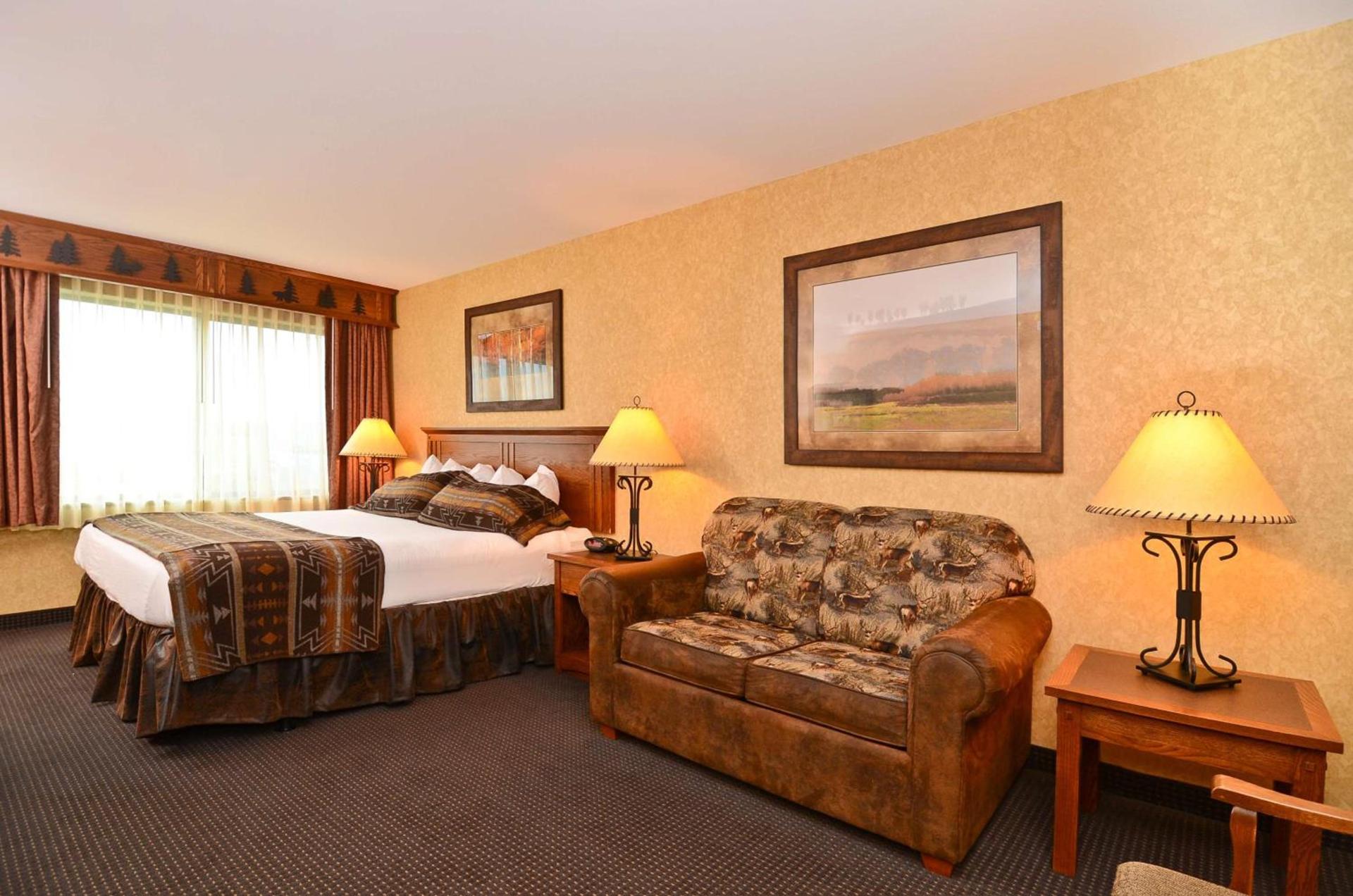 Best Western Plus Kelly Inn and Suites photo 25