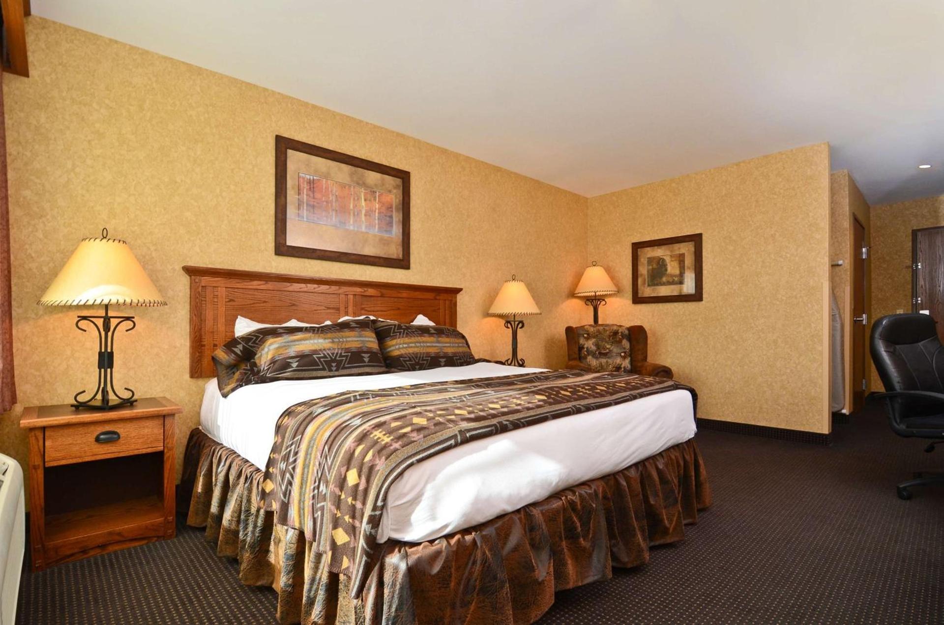 Best Western Plus Kelly Inn and Suites photo 26