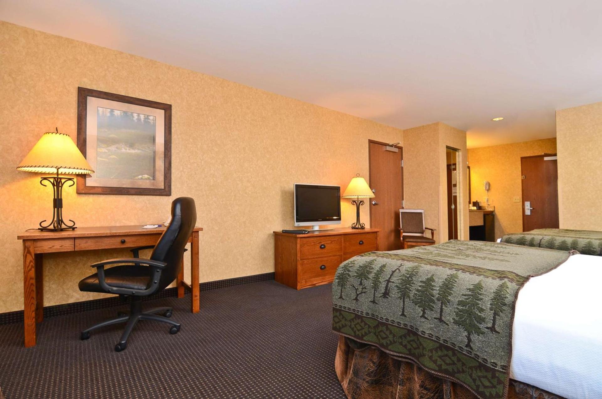 Best Western Plus Kelly Inn and Suites photo 21