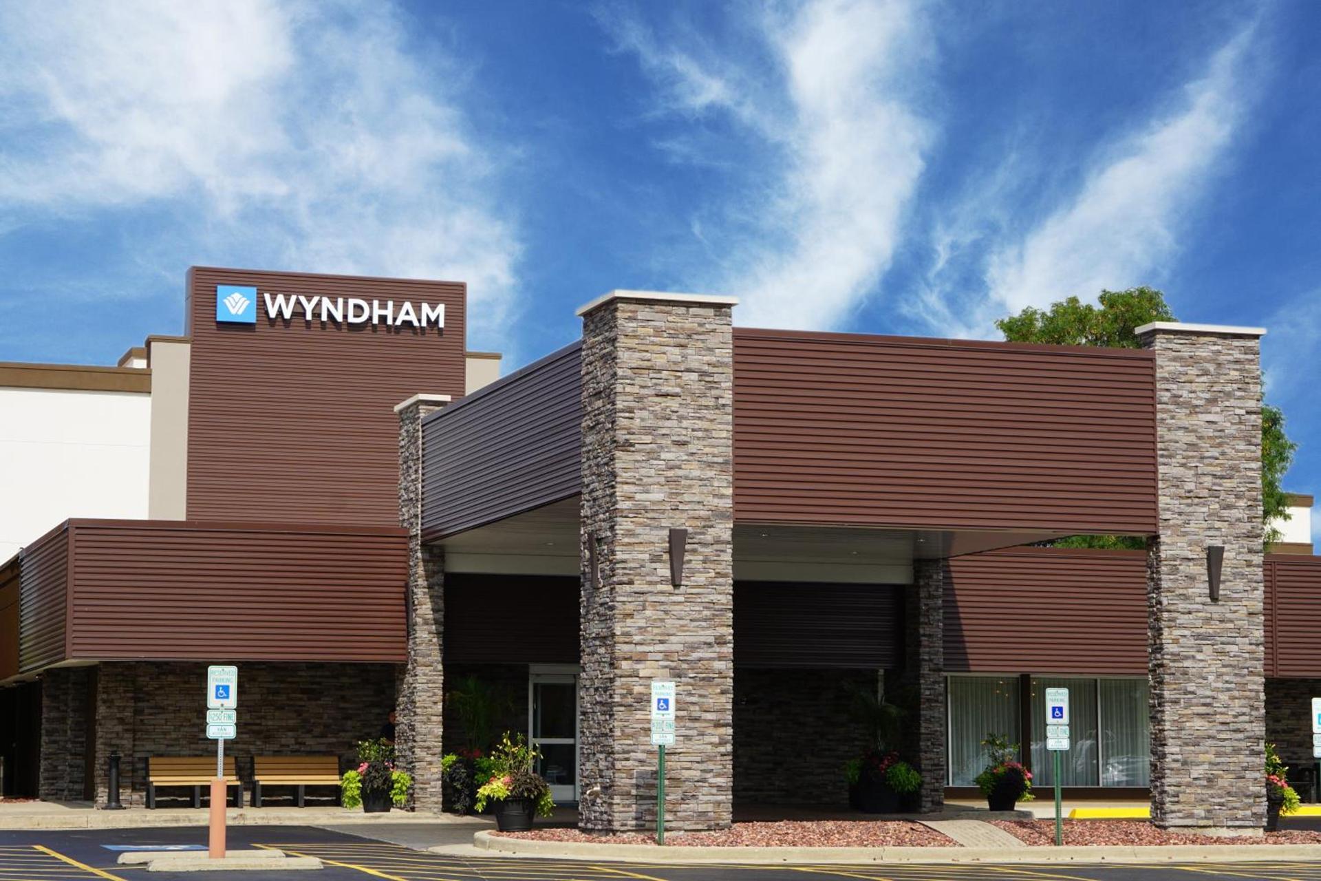Wyndham Chicago O'Hare photo 46