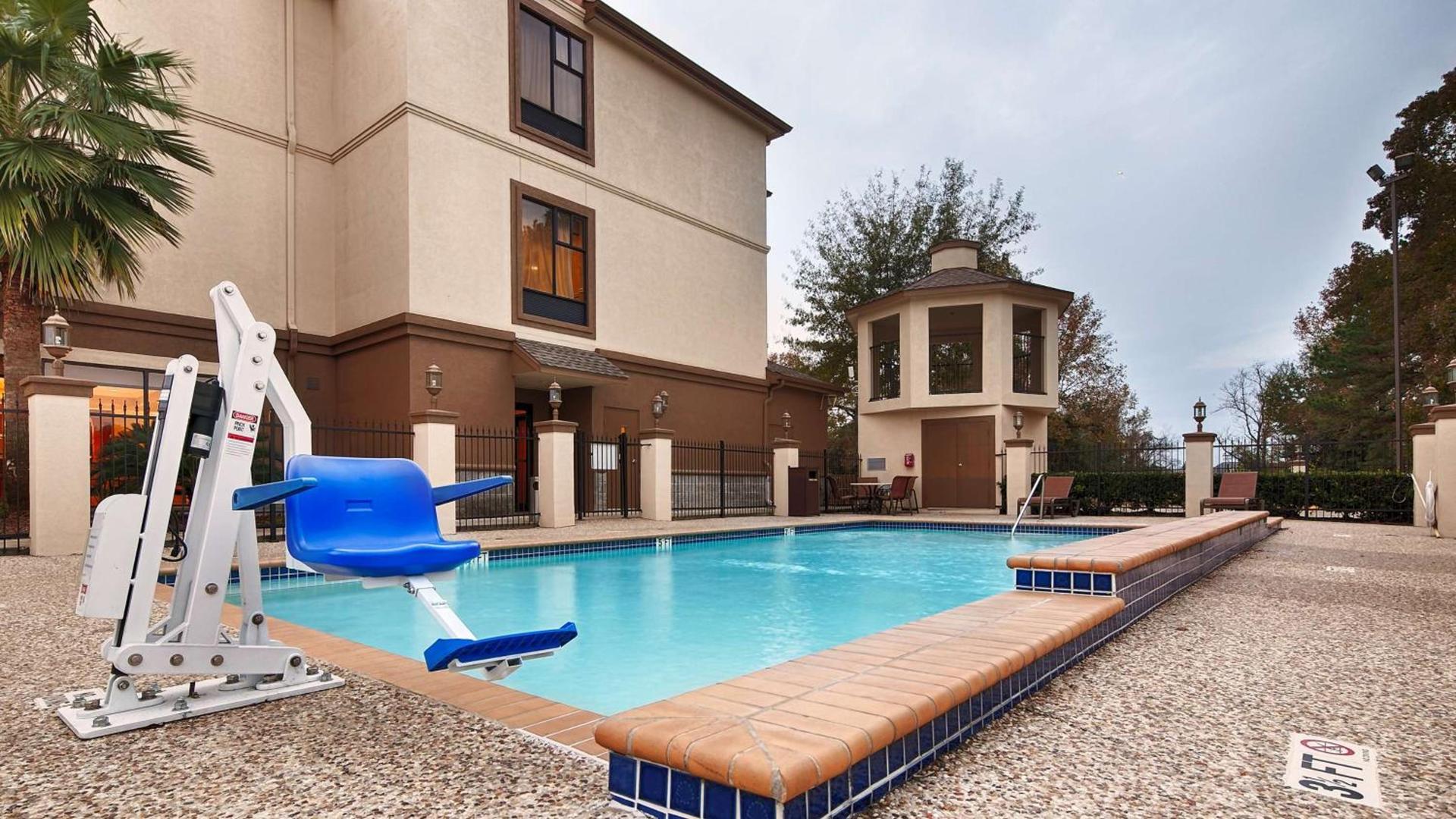 Best Western Plus North Houston Inn & Suites photo 24