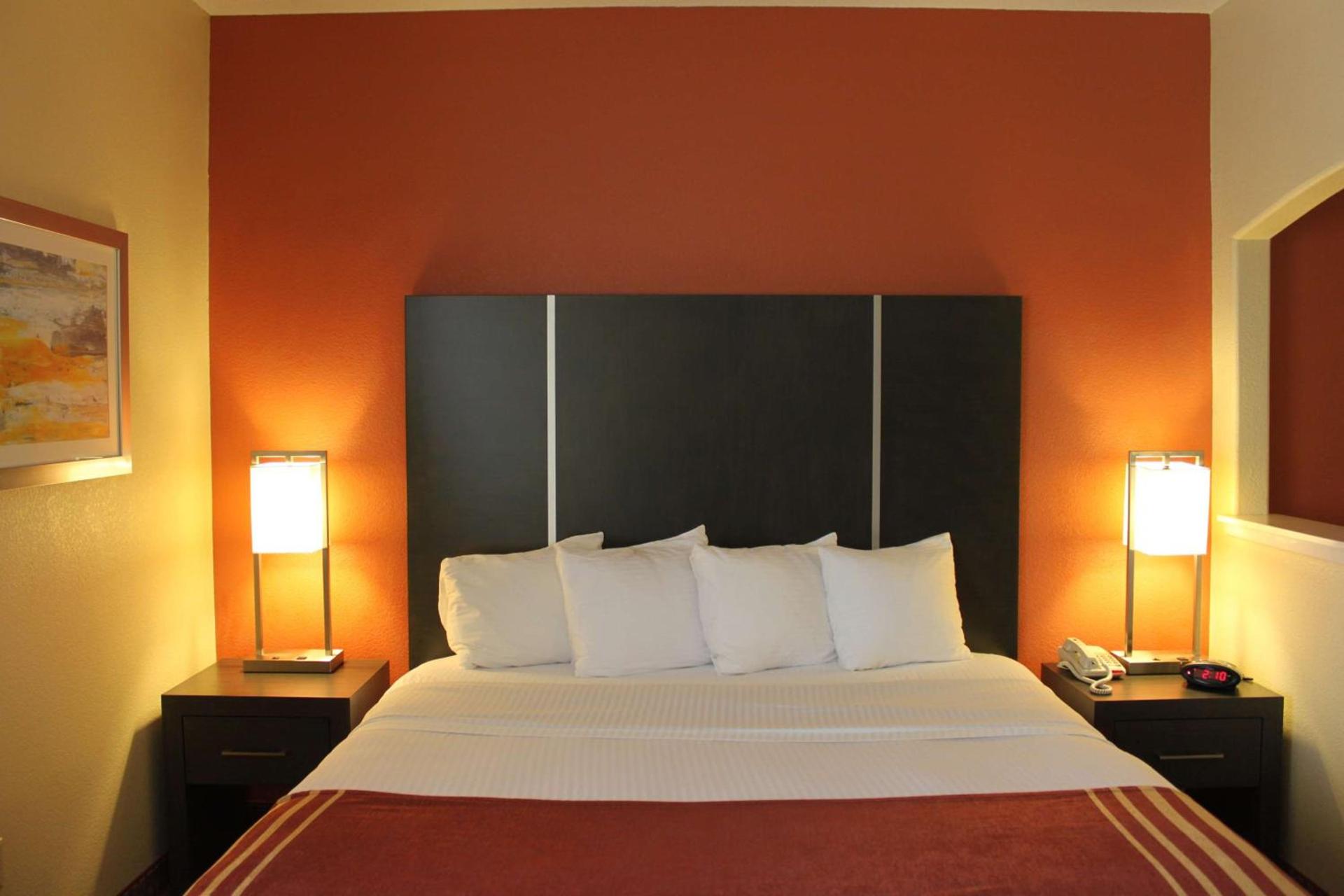 Best Western Plus North Houston Inn & Suites photo 11
