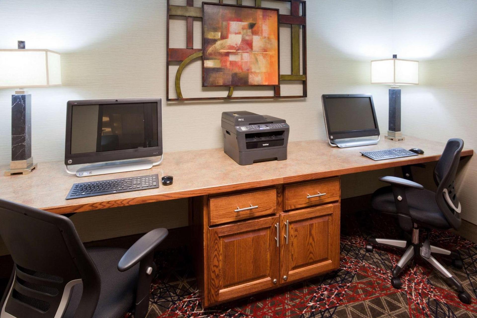 Best Western Plus Willmar photo 32