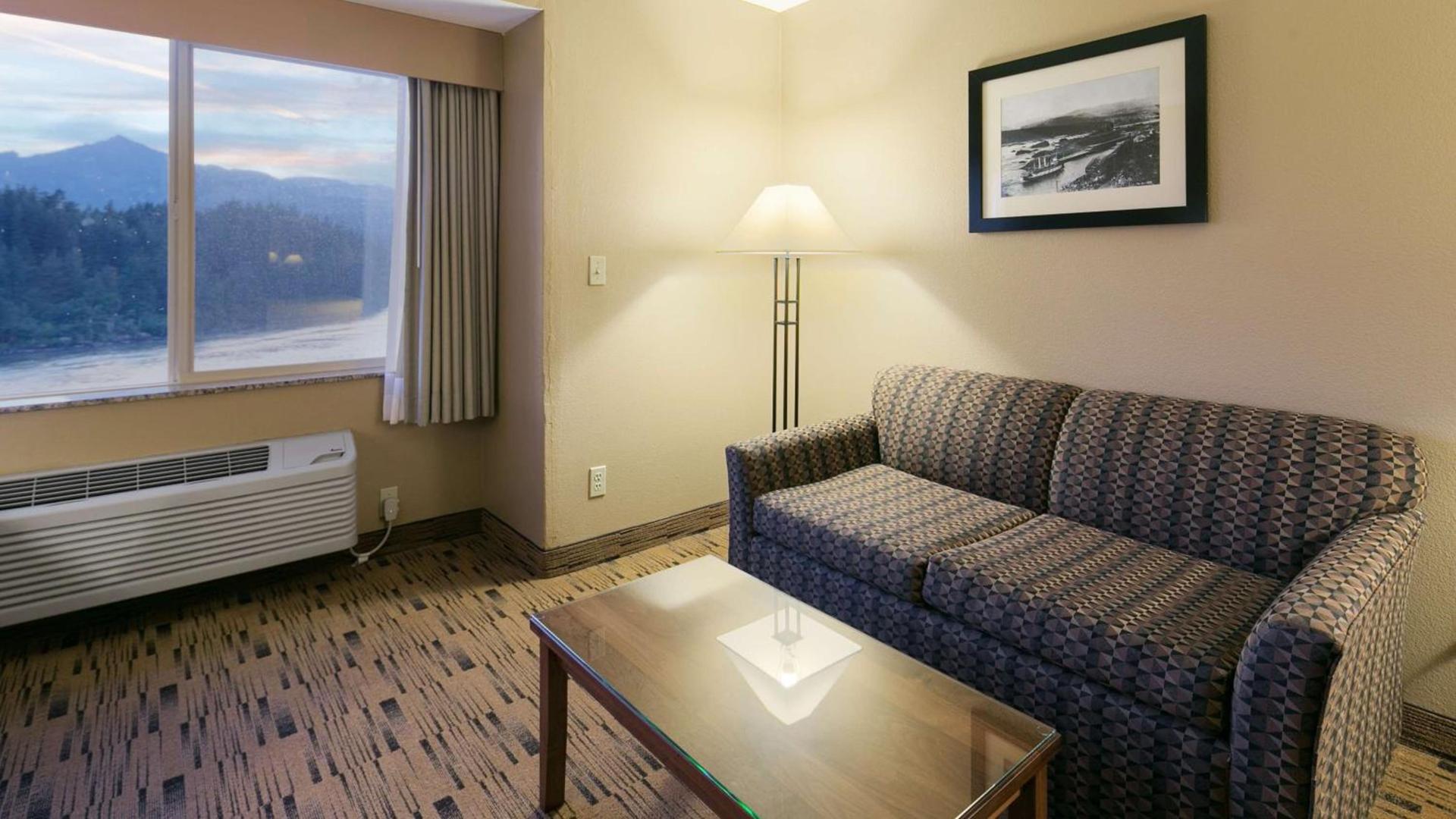 Best Western Plus Columbia River Inn photo 65