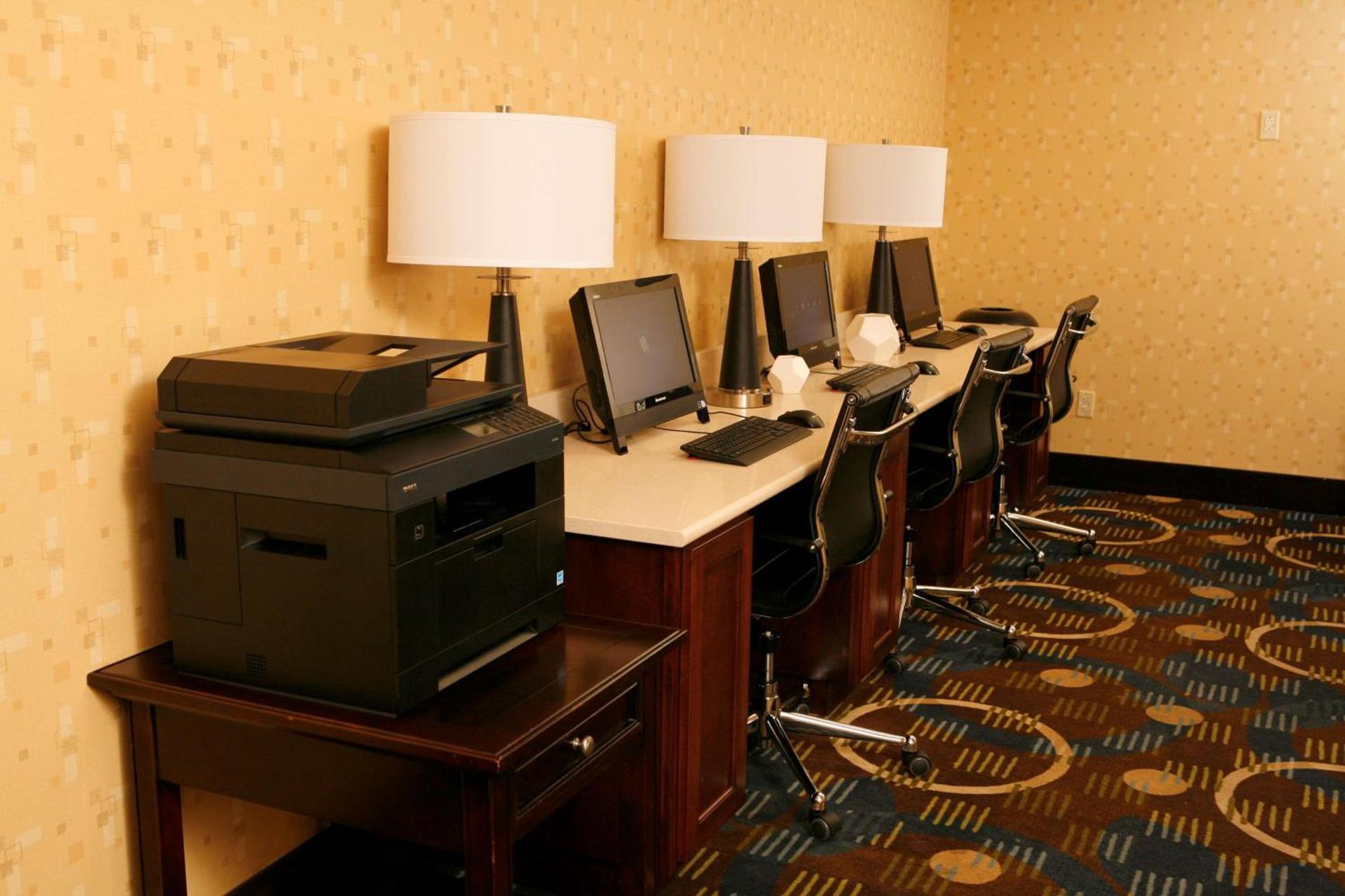 Best Western Plus Goldsboro photo 18