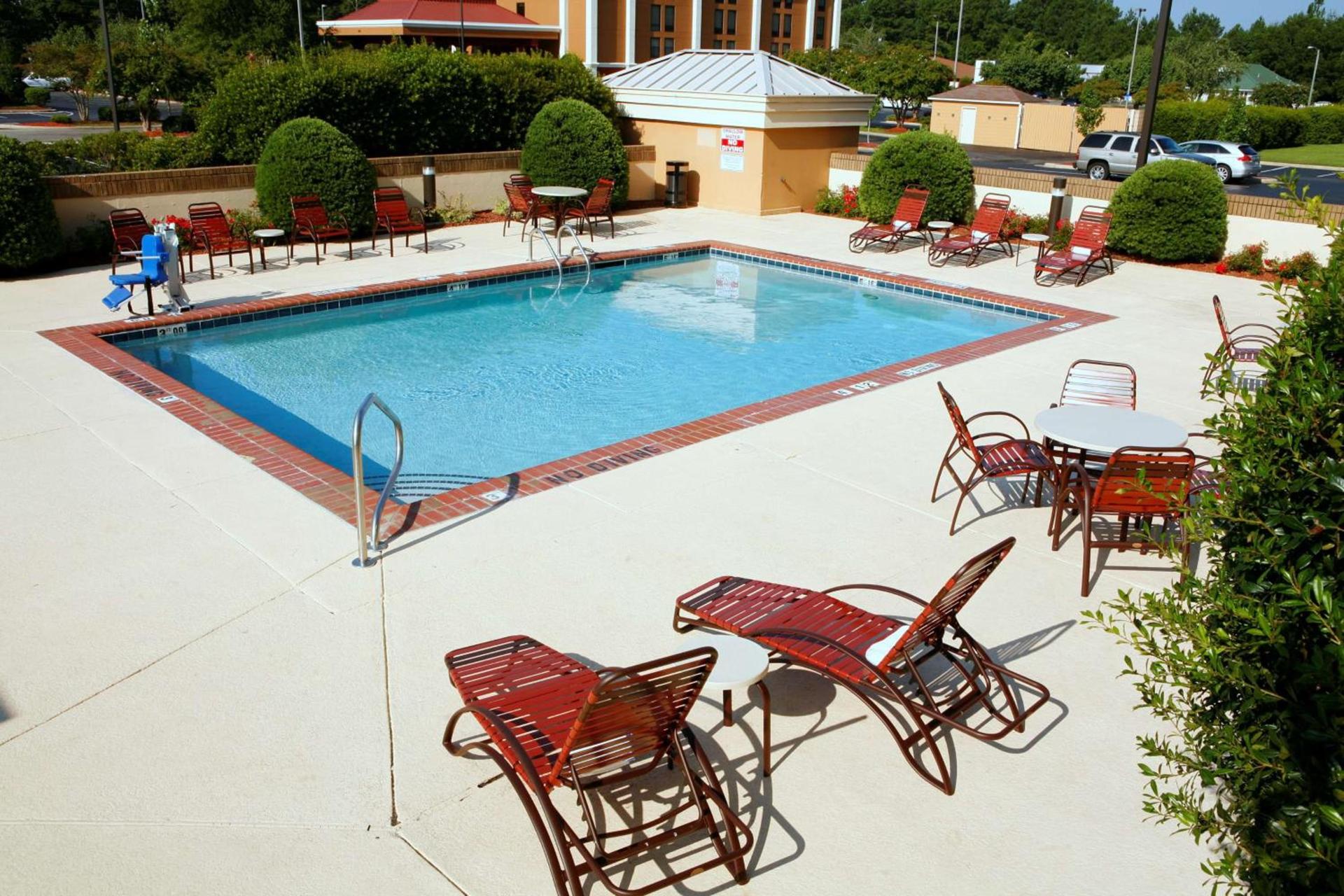 Best Western Plus Goldsboro photo 3