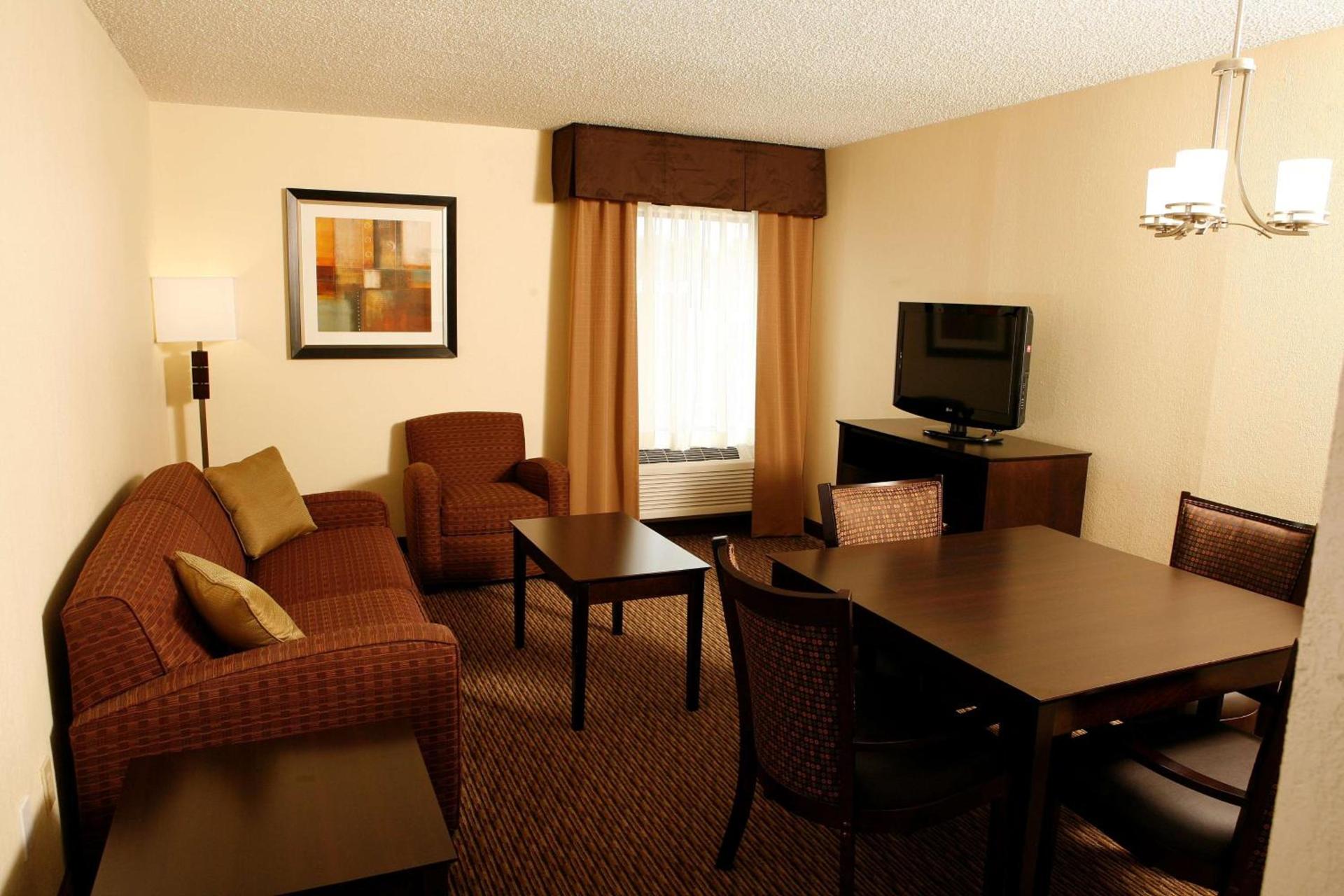 Best Western Plus Goldsboro photo 22