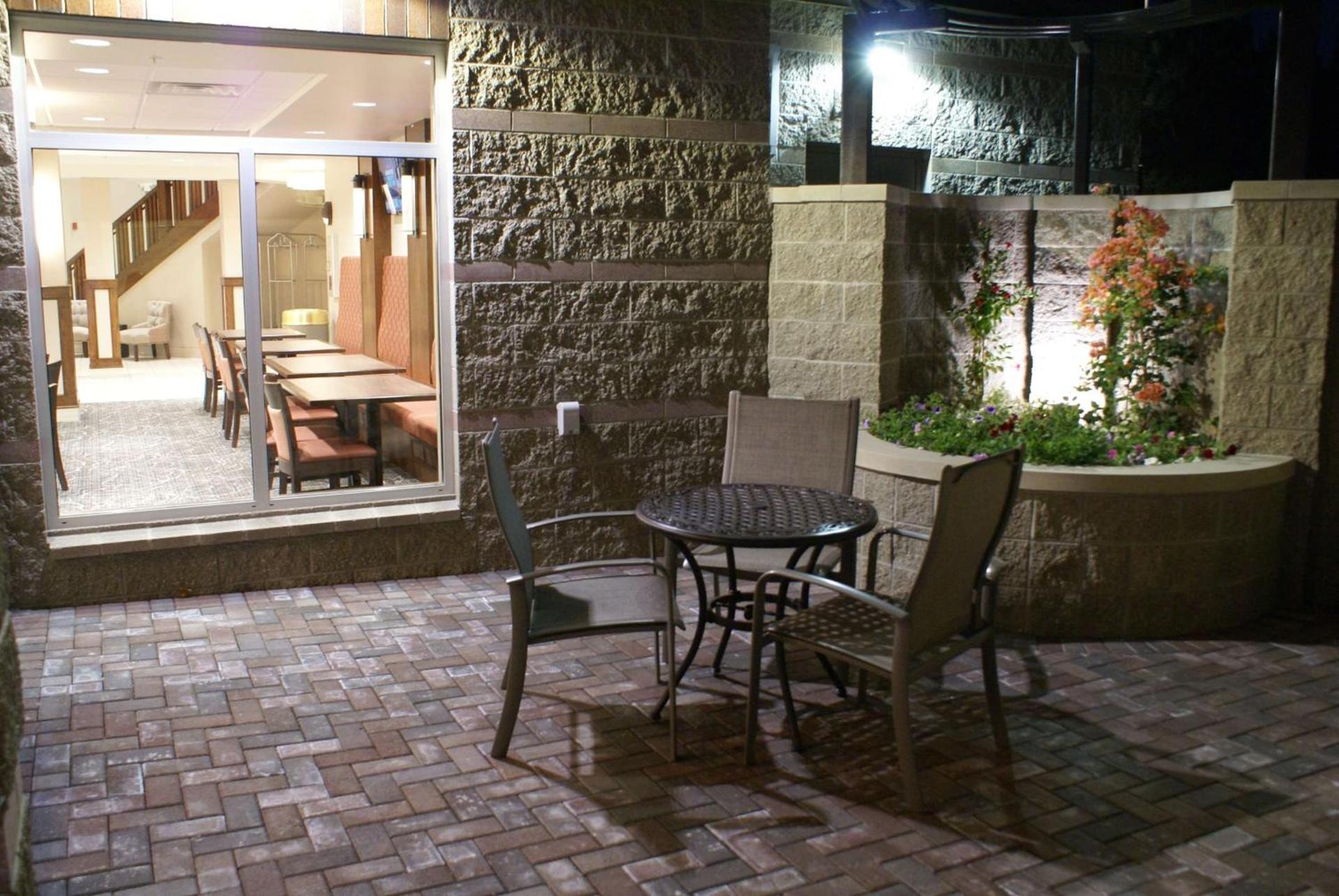 Best Western Plus Kennewick Inn photo 25