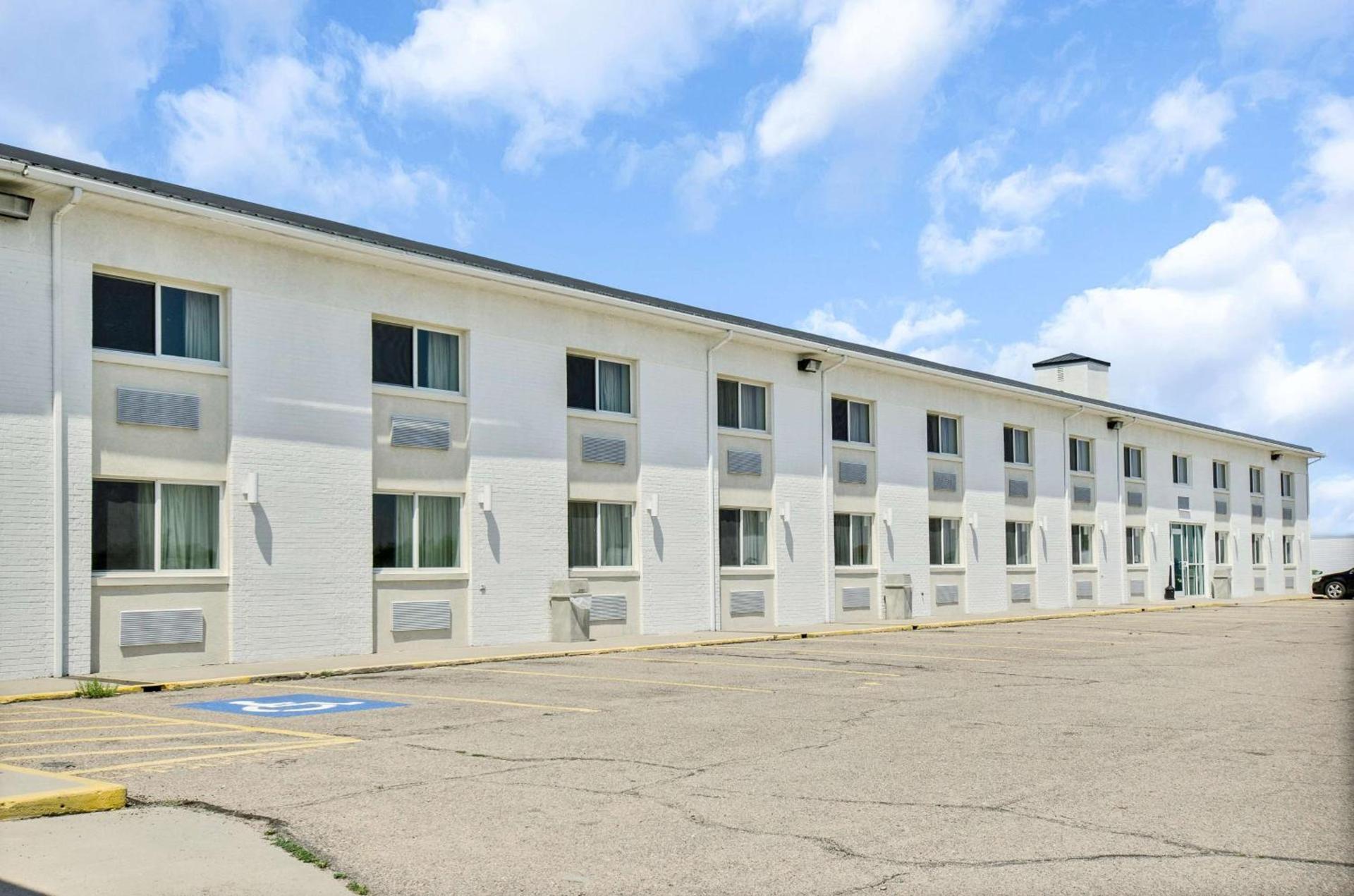 Big Springs Inn photo 3