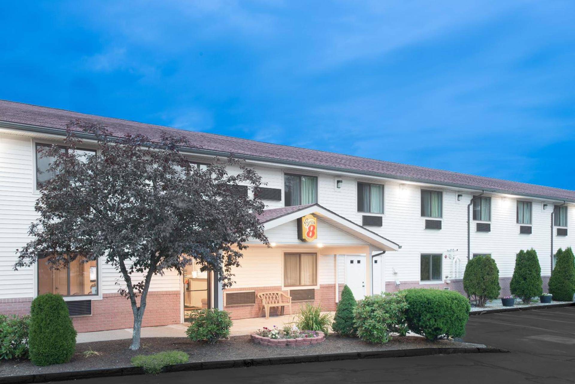 Super 8 by Wyndham Augusta photo 15