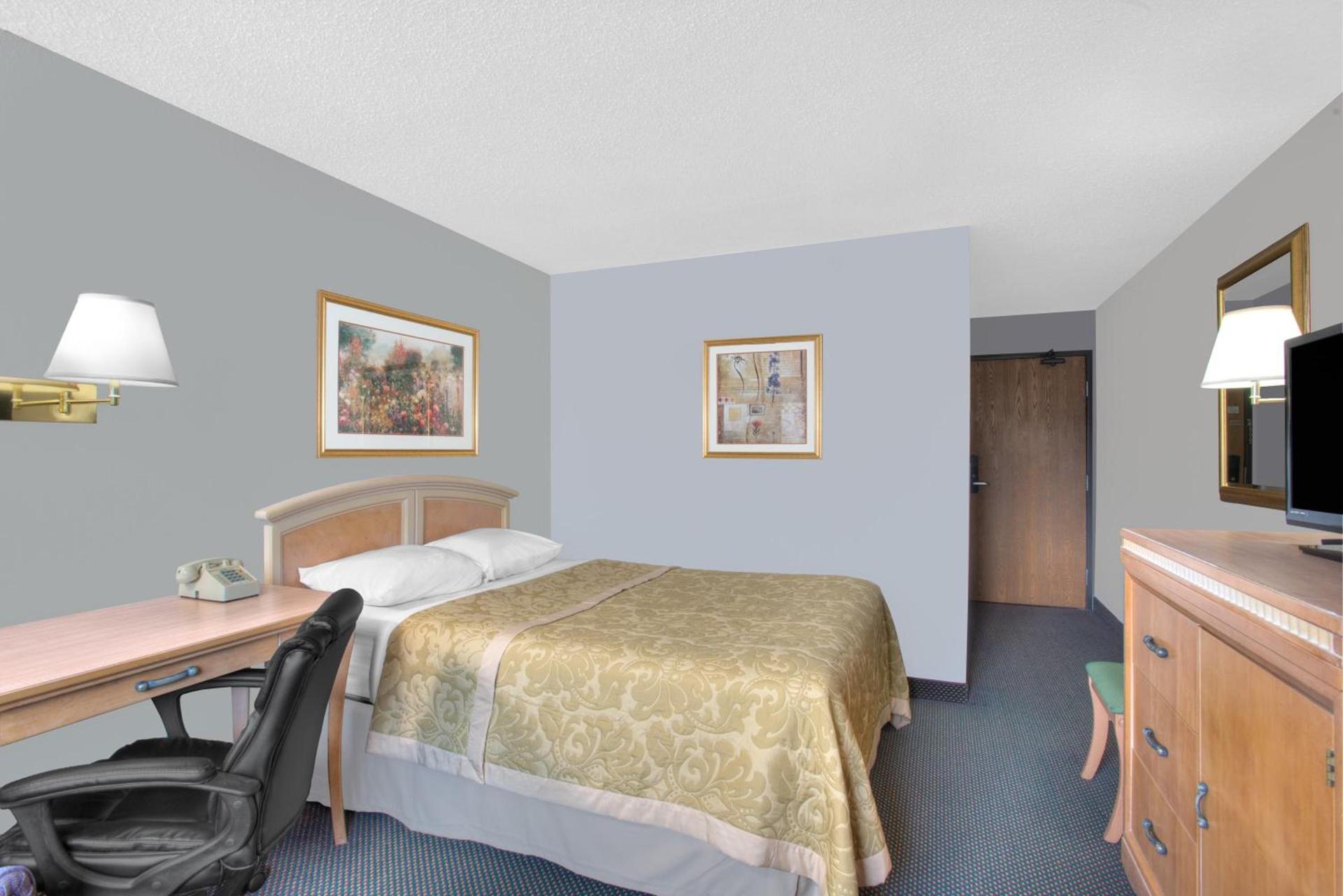 Super 8 by Wyndham Augusta photo 20