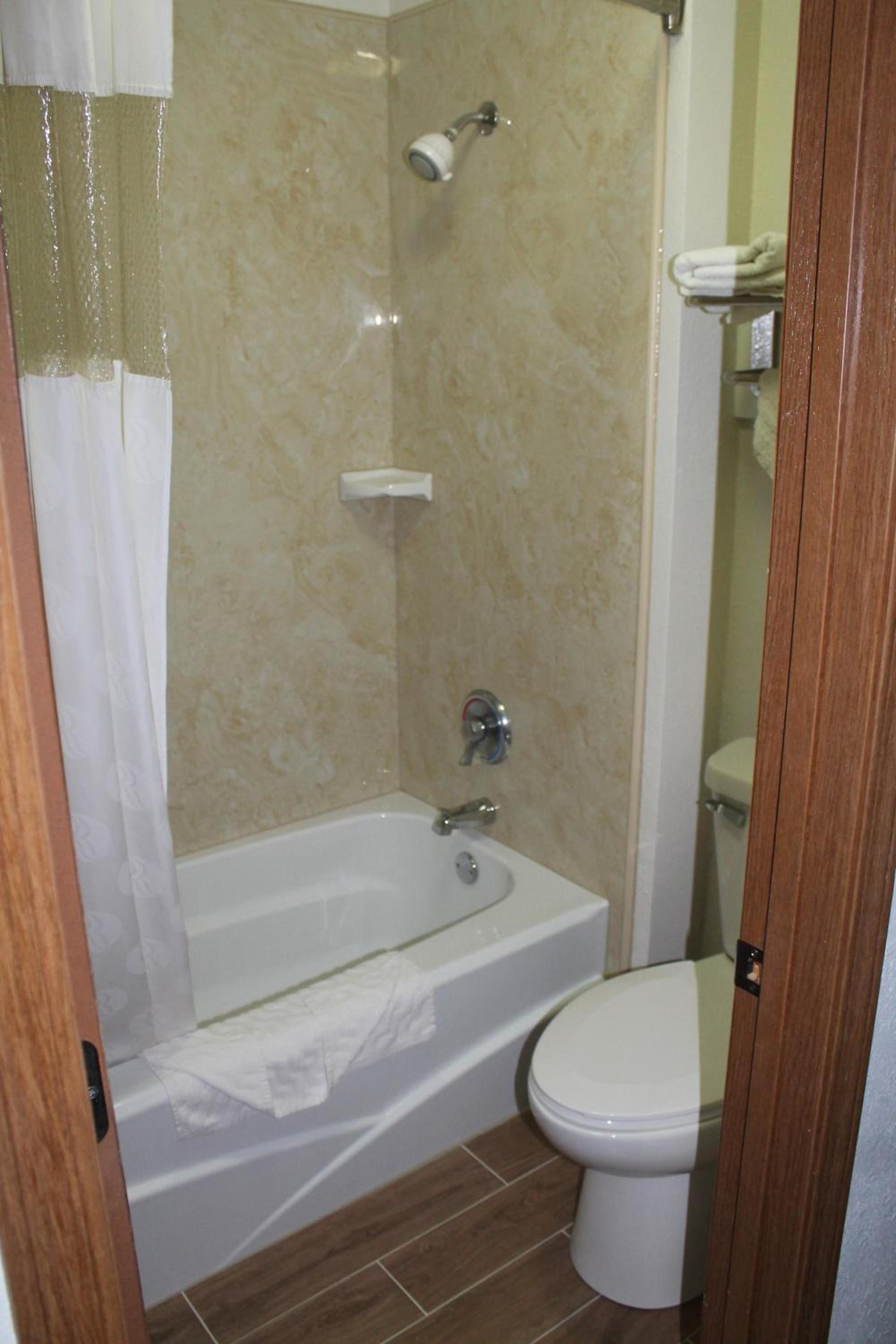 Columbus Inn photo 18