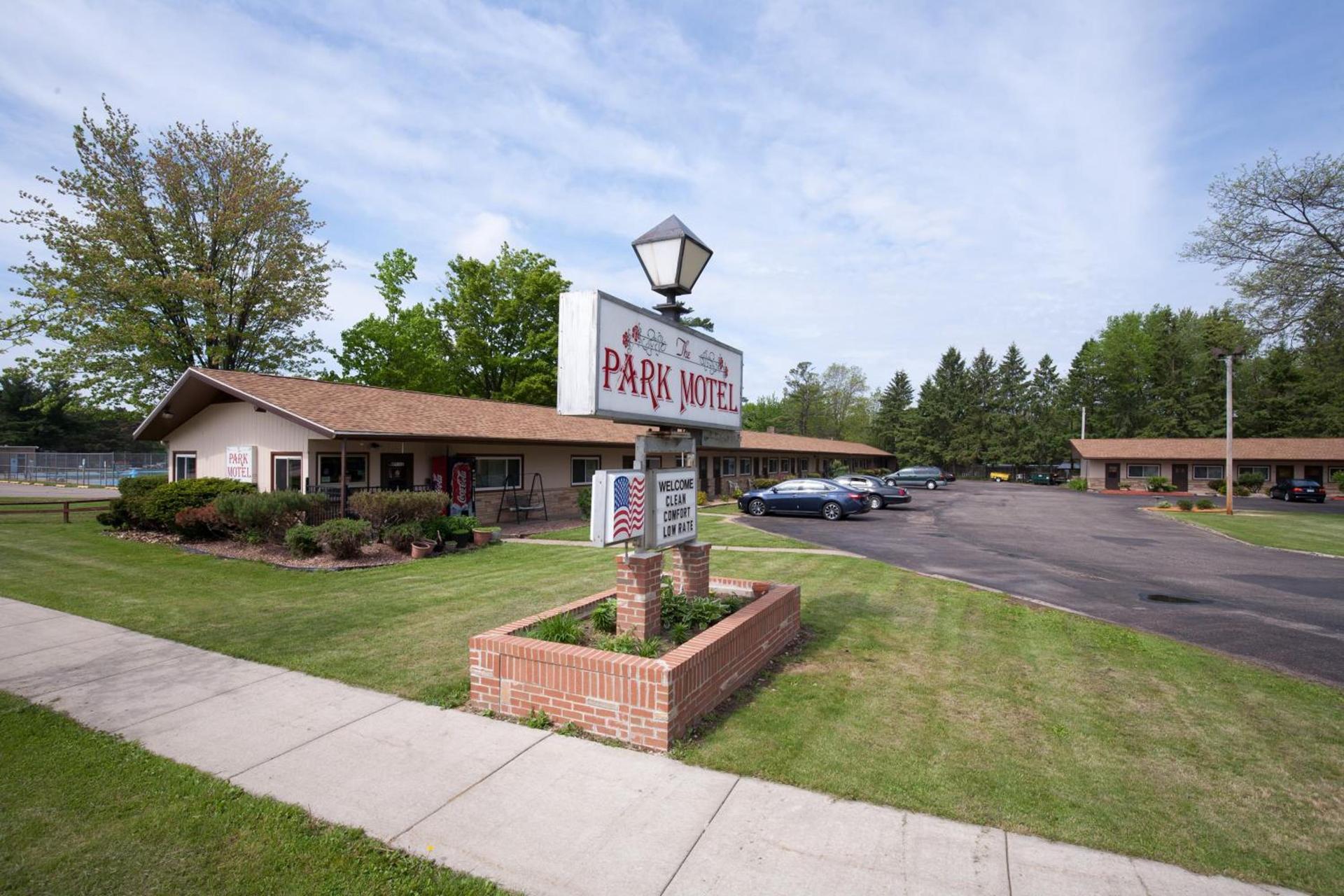 Park Motel photo 12