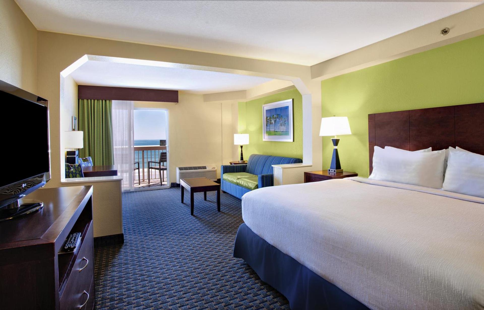 Holiday Inn Hotel & Suites Daytona Beach On The Ocean by IHG photo 4